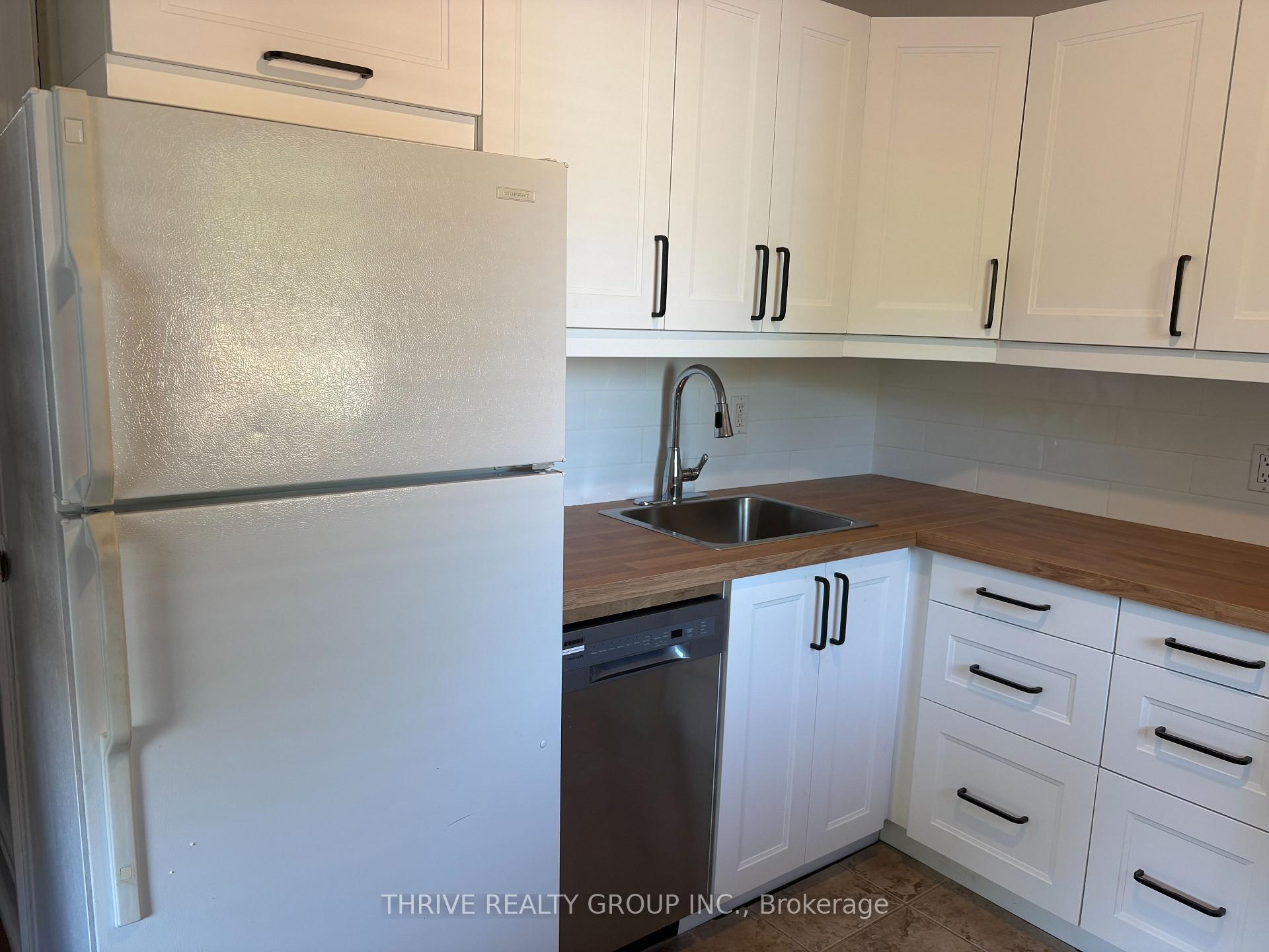 Photo 4 of Unit A, 526 Waterloo Street, London, East F — HOMEH