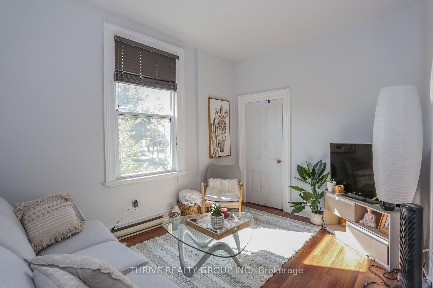Photo 7 of Unit A, 526 Waterloo Street, London, East F — HOMEH