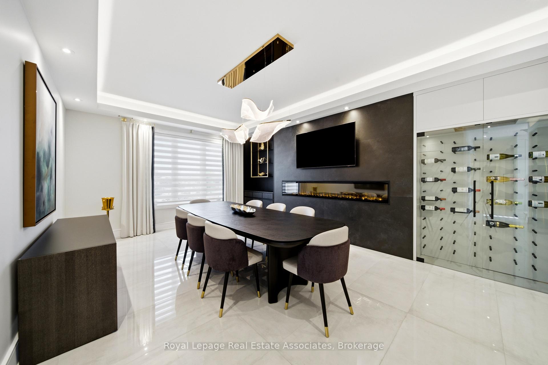 Photo 11 of 14 Joyce Parkway, North York, Yorkdale-Glen Park — HOMEH