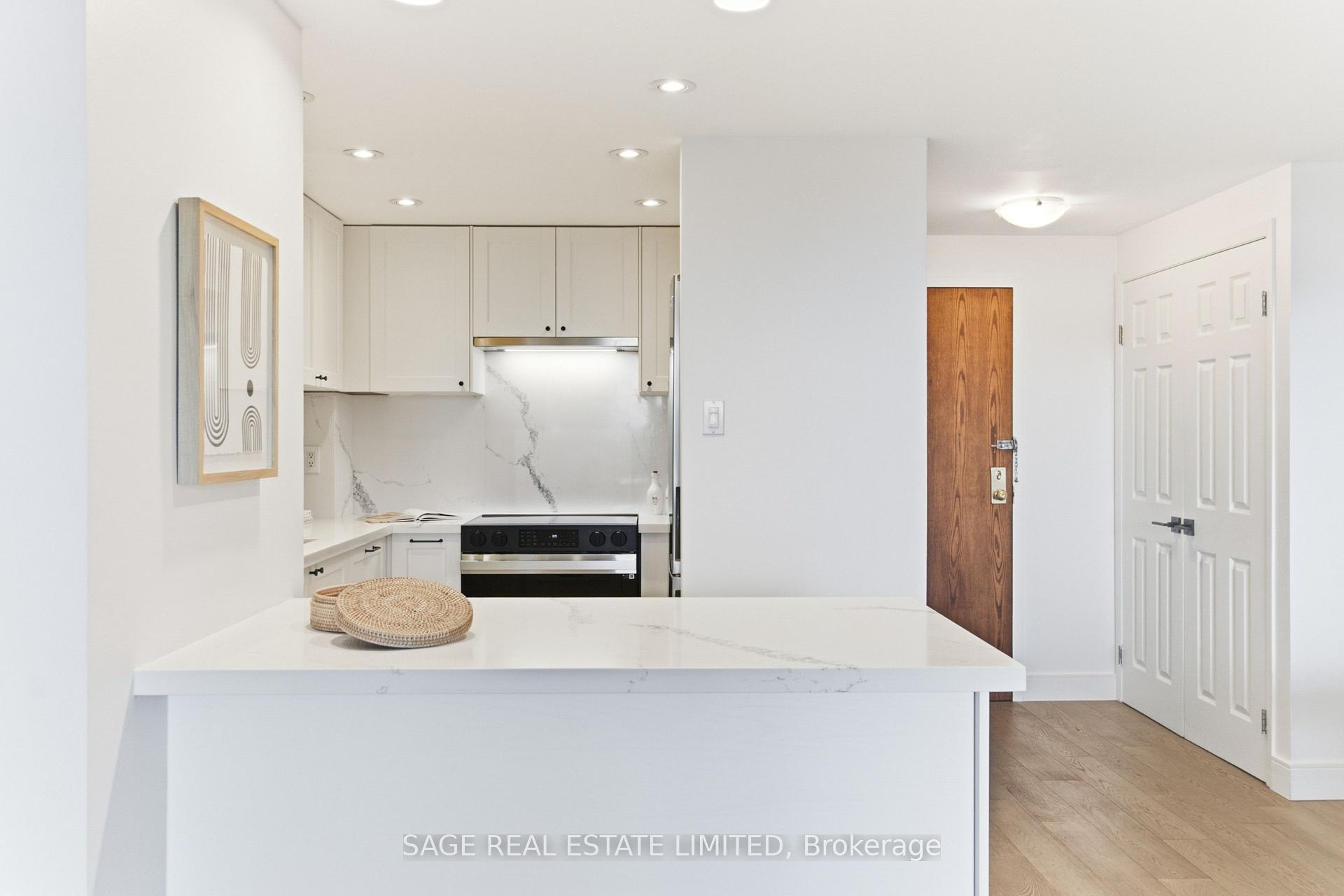 Photo 14 of Unit 801, 456 College Street, Toronto, Palmerston-Little Italy — HOMEH