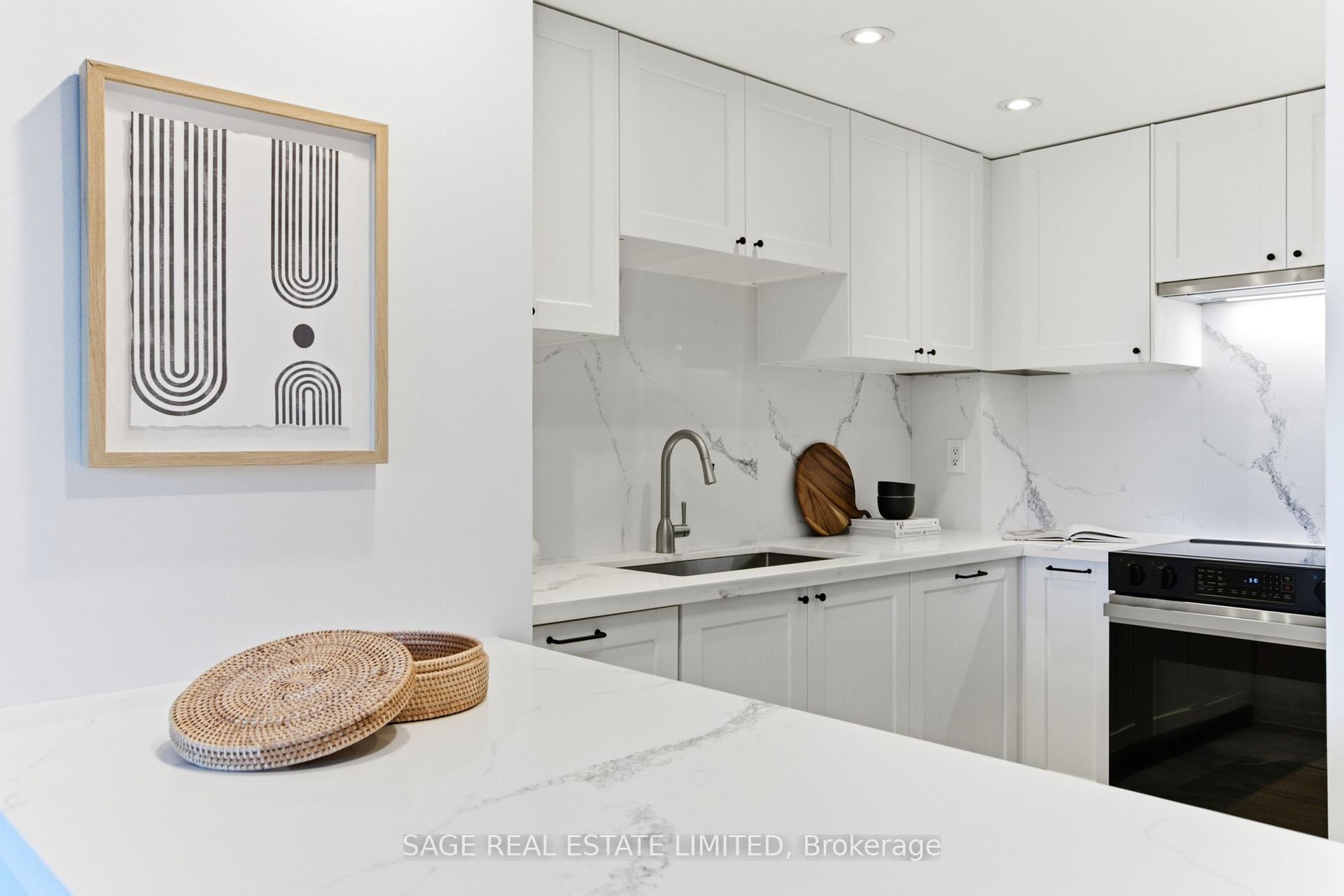 Photo 15 of Unit 801, 456 College Street, Toronto, Palmerston-Little Italy — HOMEH