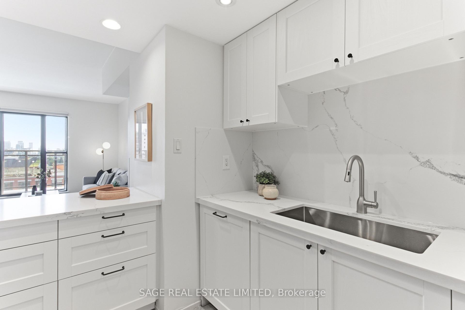 Photo 17 of Unit 801, 456 College Street, Toronto, Palmerston-Little Italy — HOMEH