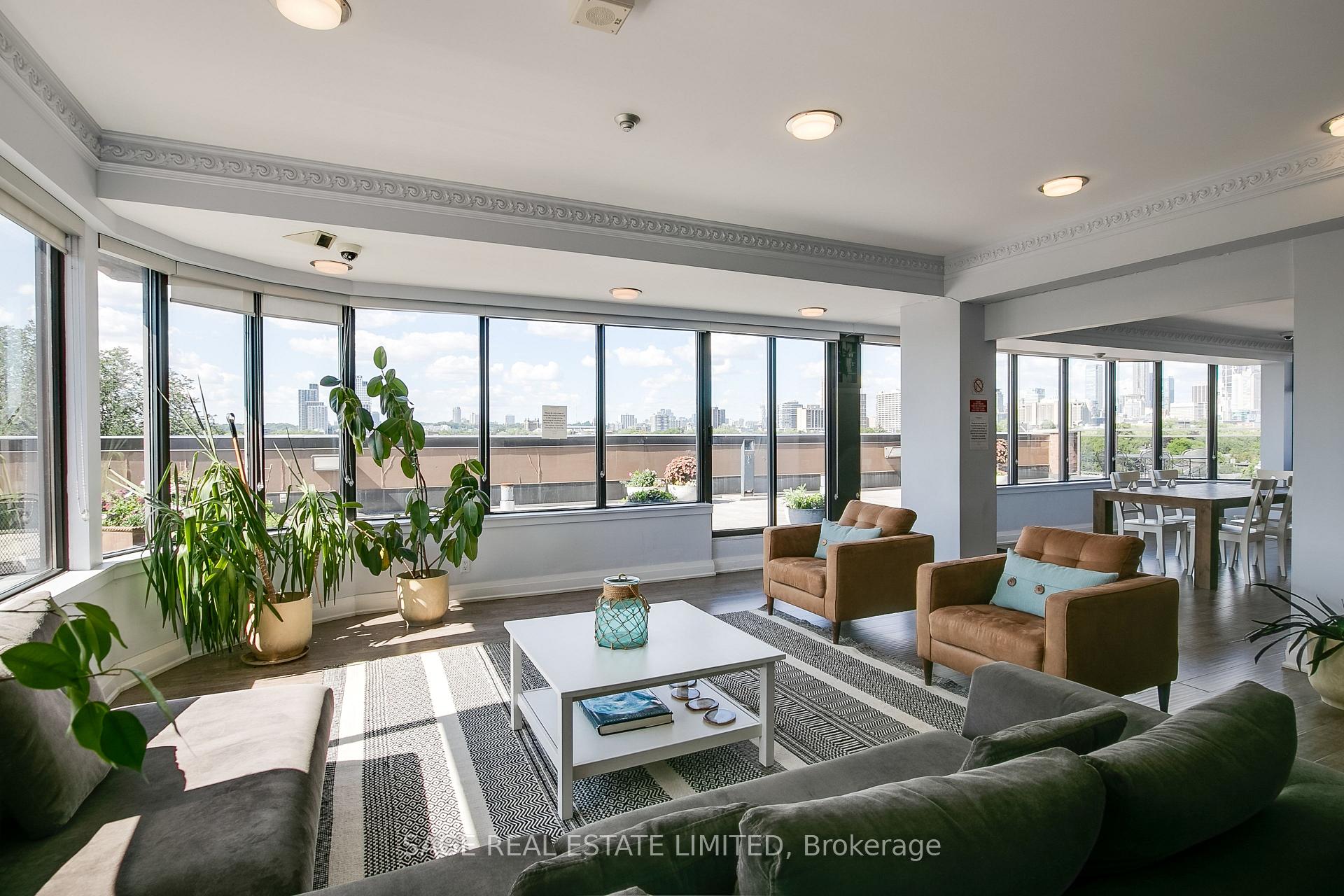 Photo 43 of Unit 801, 456 College Street, Toronto, Palmerston-Little Italy — HOMEH