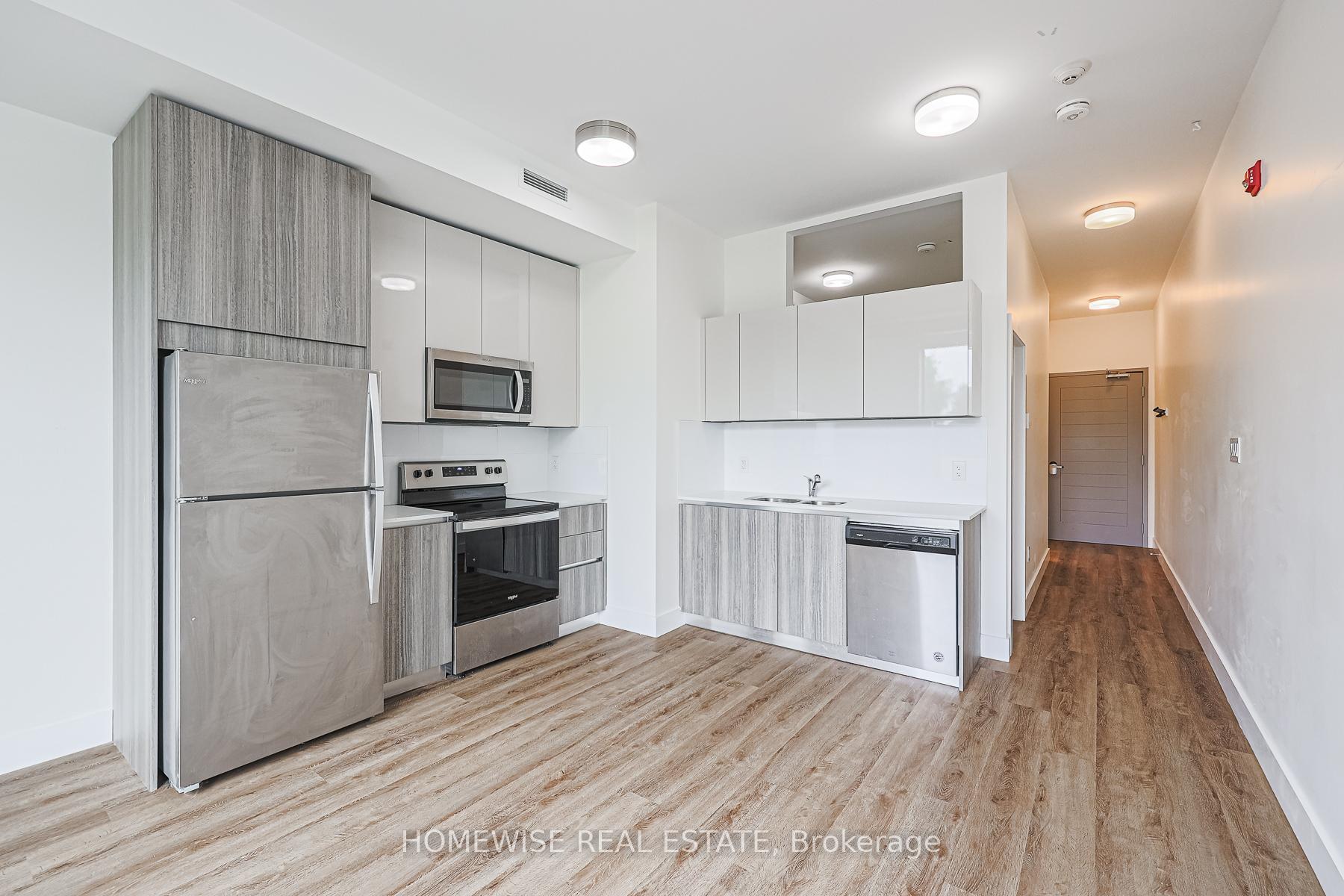 Front of Unit 204, 3020 Dundas Street W