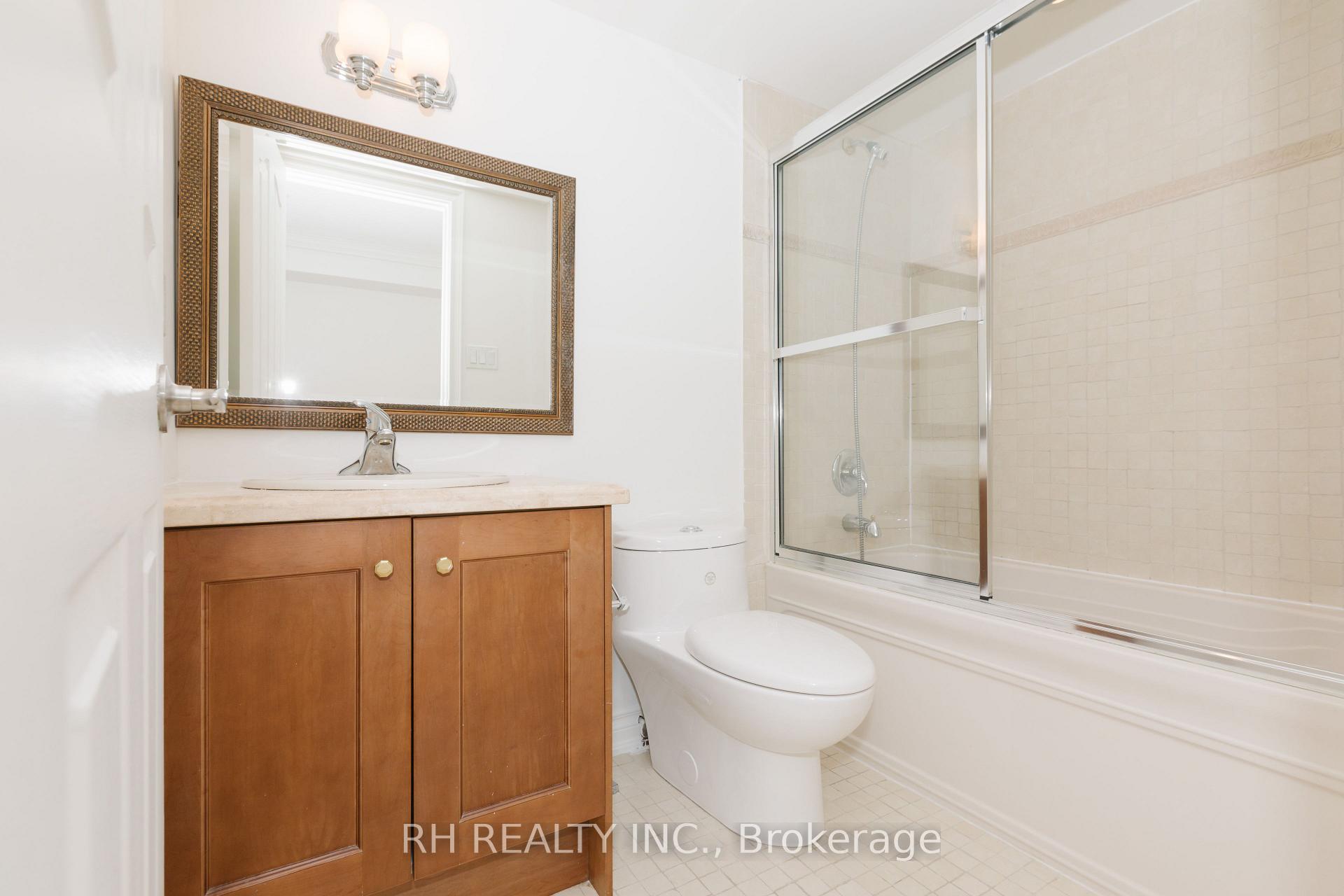 Photo 20 of 1820 Lake Shore Boulevard E, Toronto, The Beaches — HOMEH