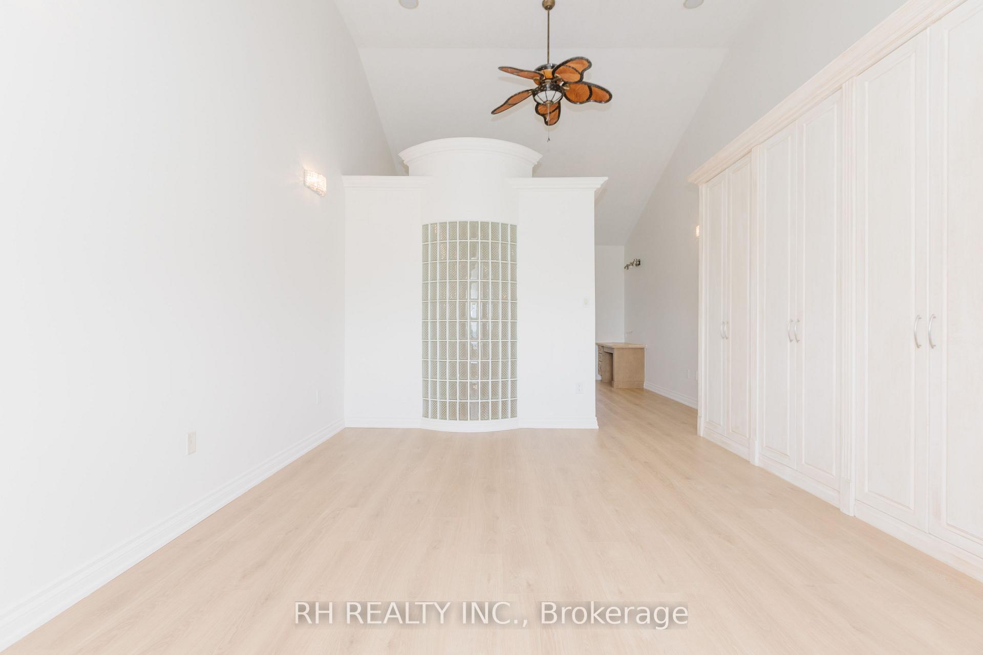 Photo 33 of 1820 Lake Shore Boulevard E, Toronto, The Beaches — HOMEH