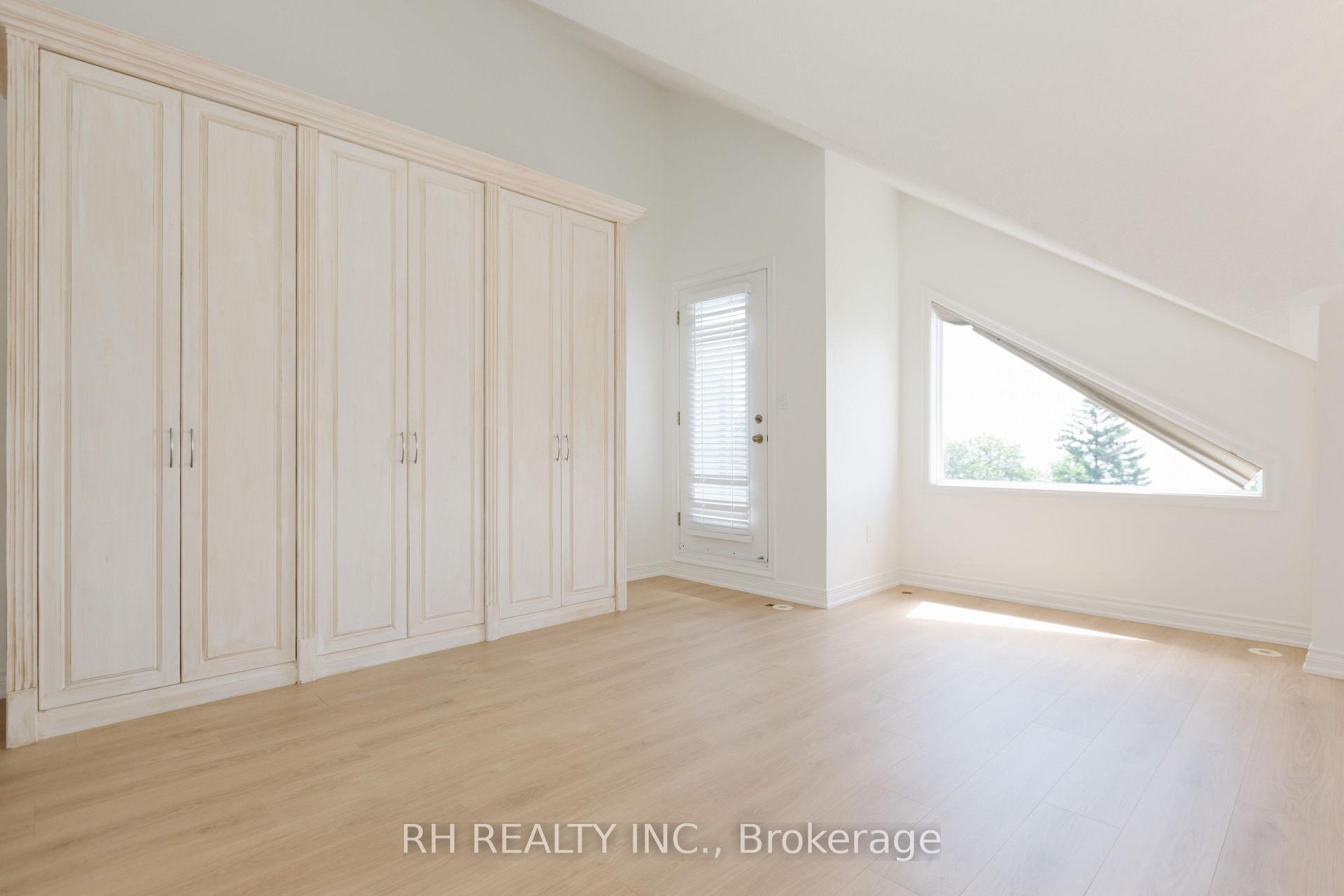 Photo 35 of 1820 Lake Shore Boulevard E, Toronto, The Beaches — HOMEH