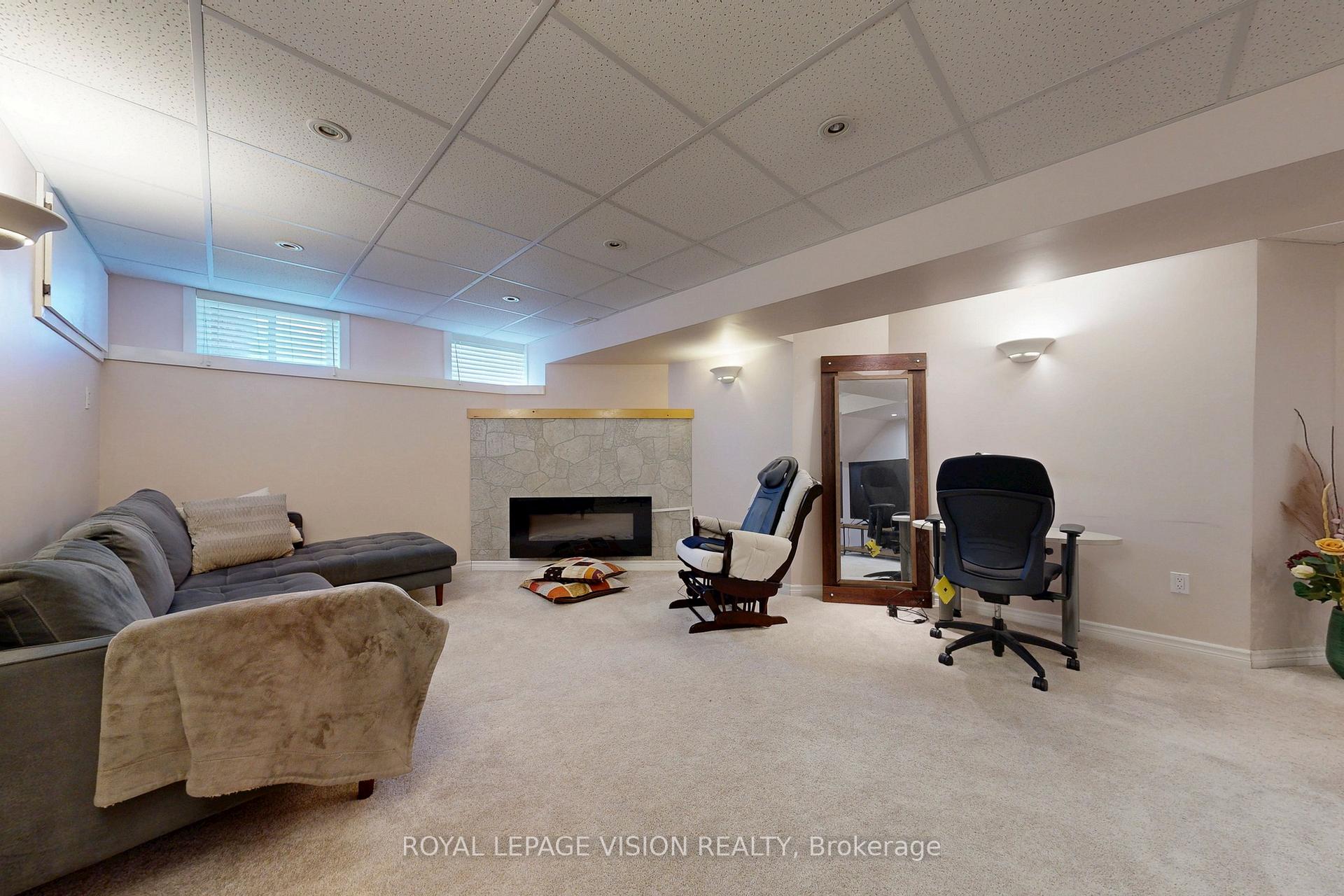 Photo 27 of Unit 16, 39 Lucas Lane, Ajax, South West — HOMEH