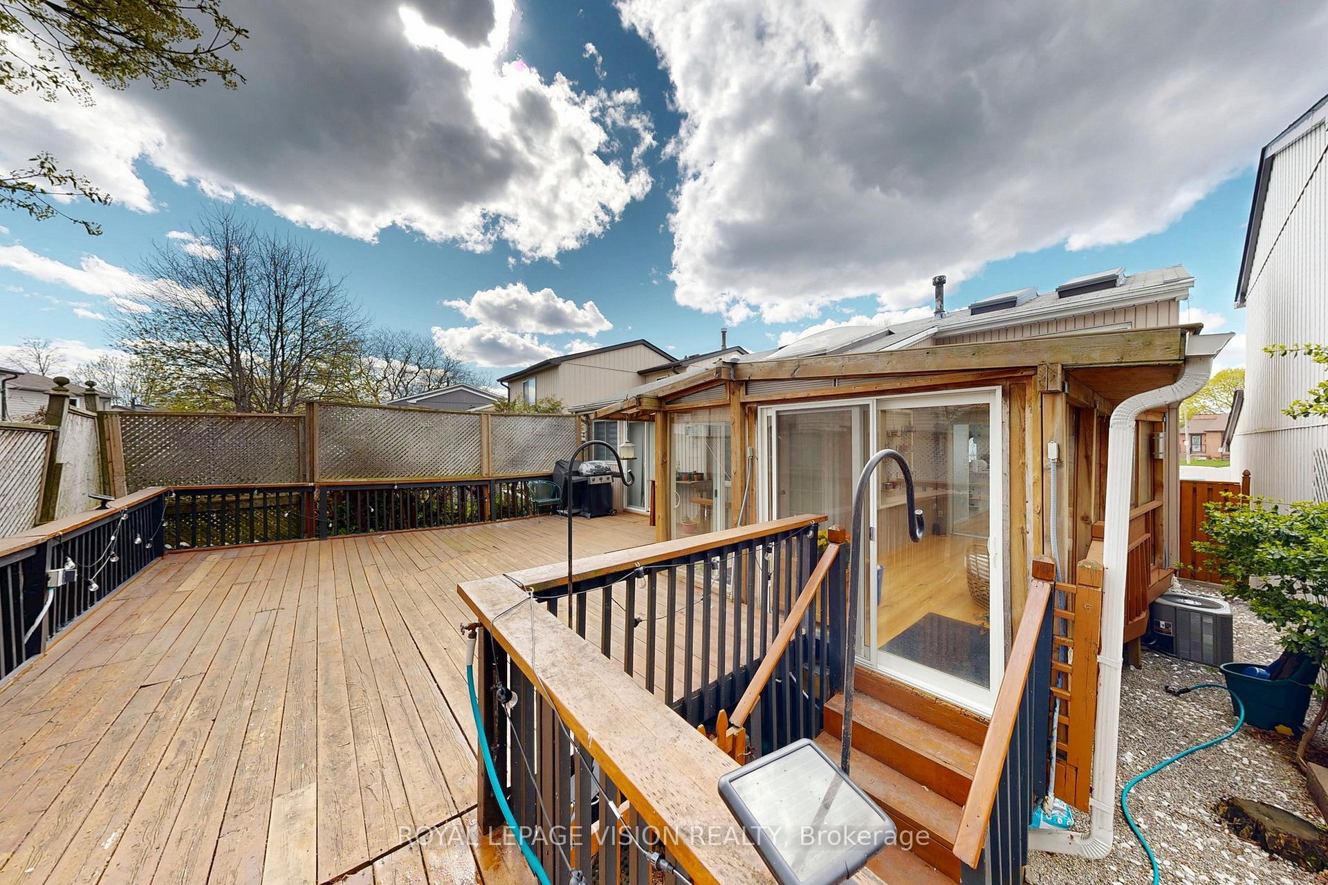 Photo 35 of Unit 16, 39 Lucas Lane, Ajax, South West — HOMEH