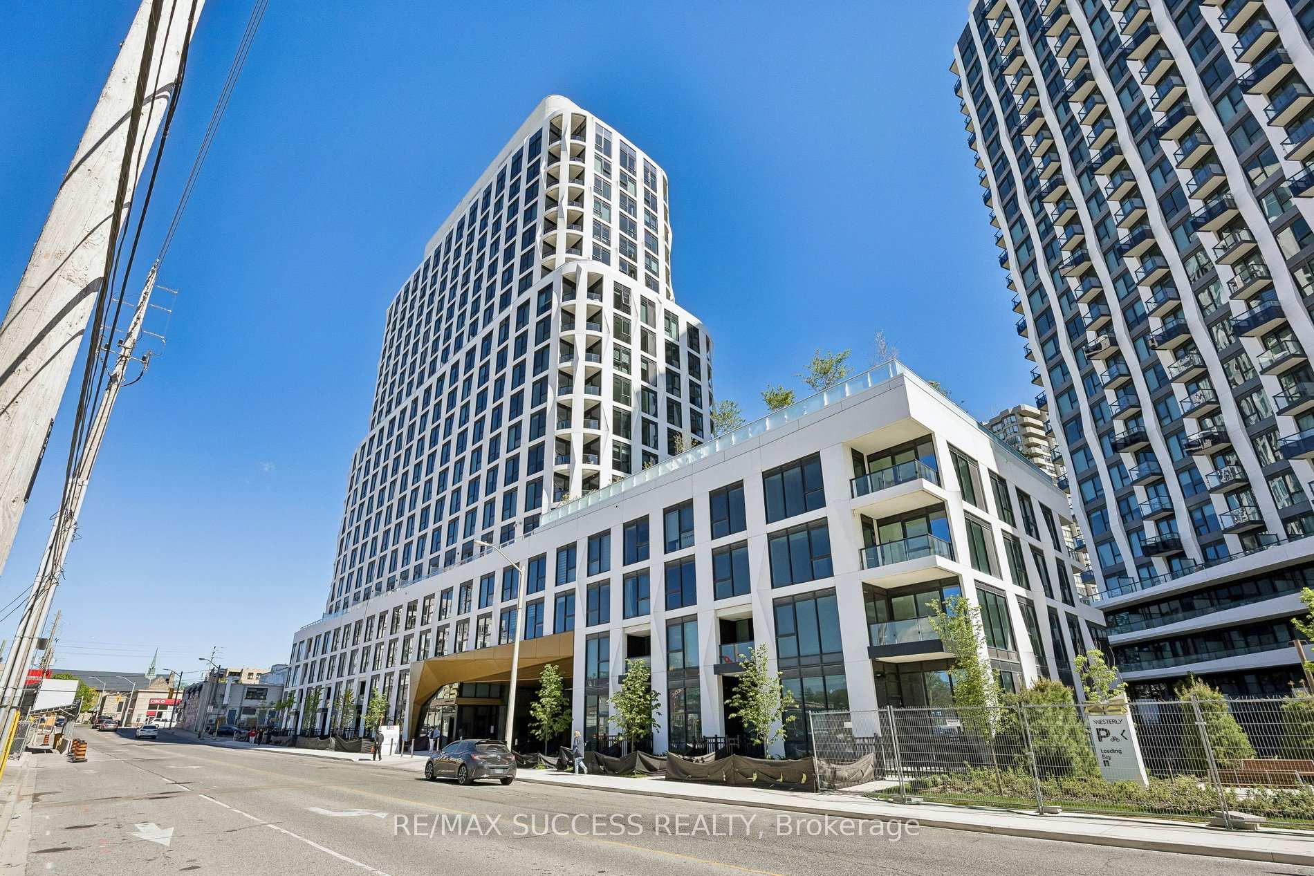 Front of Unit 904, 25 Cordova Avenue