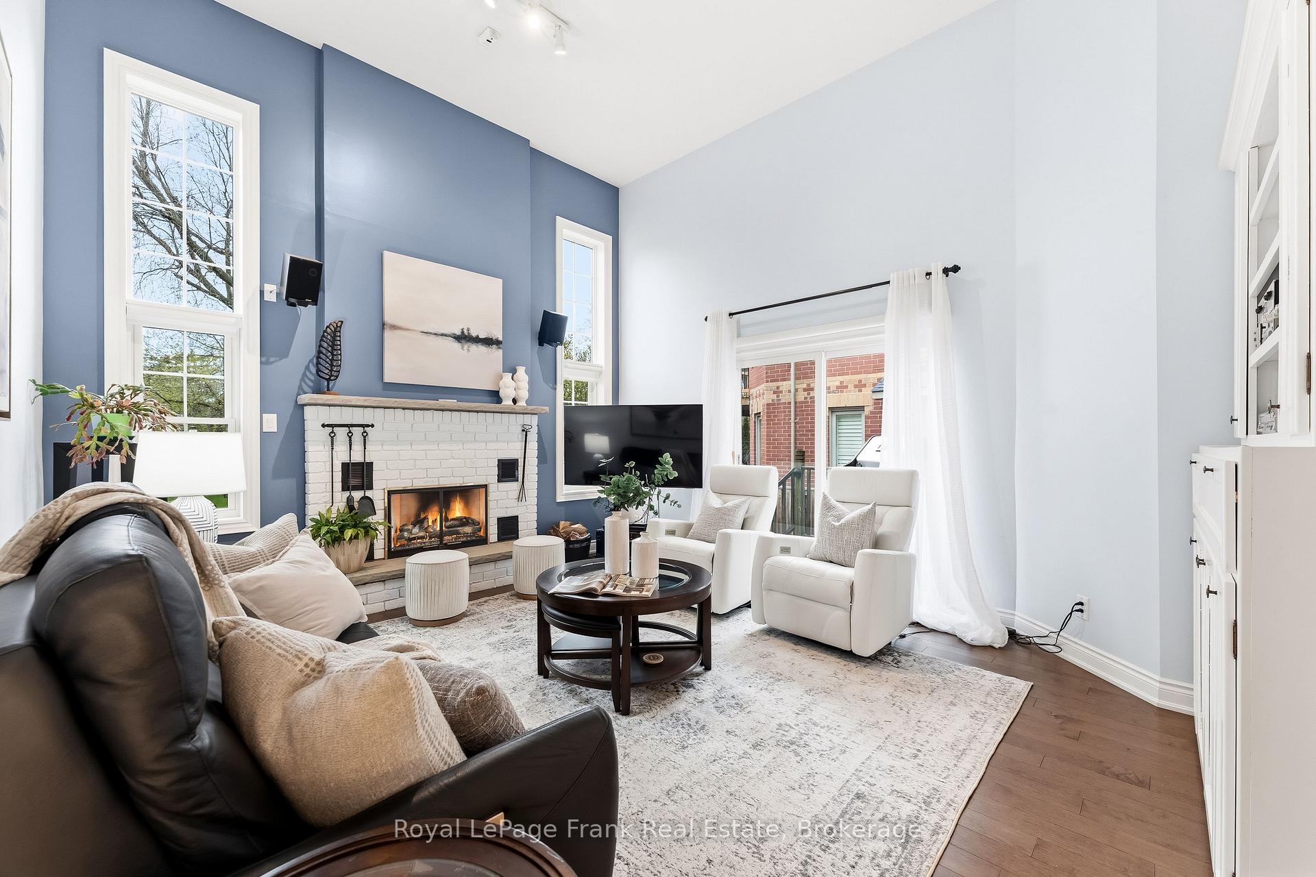 Photo 10 of 470 Poplar Avenue, Ajax, South East — HOMEH