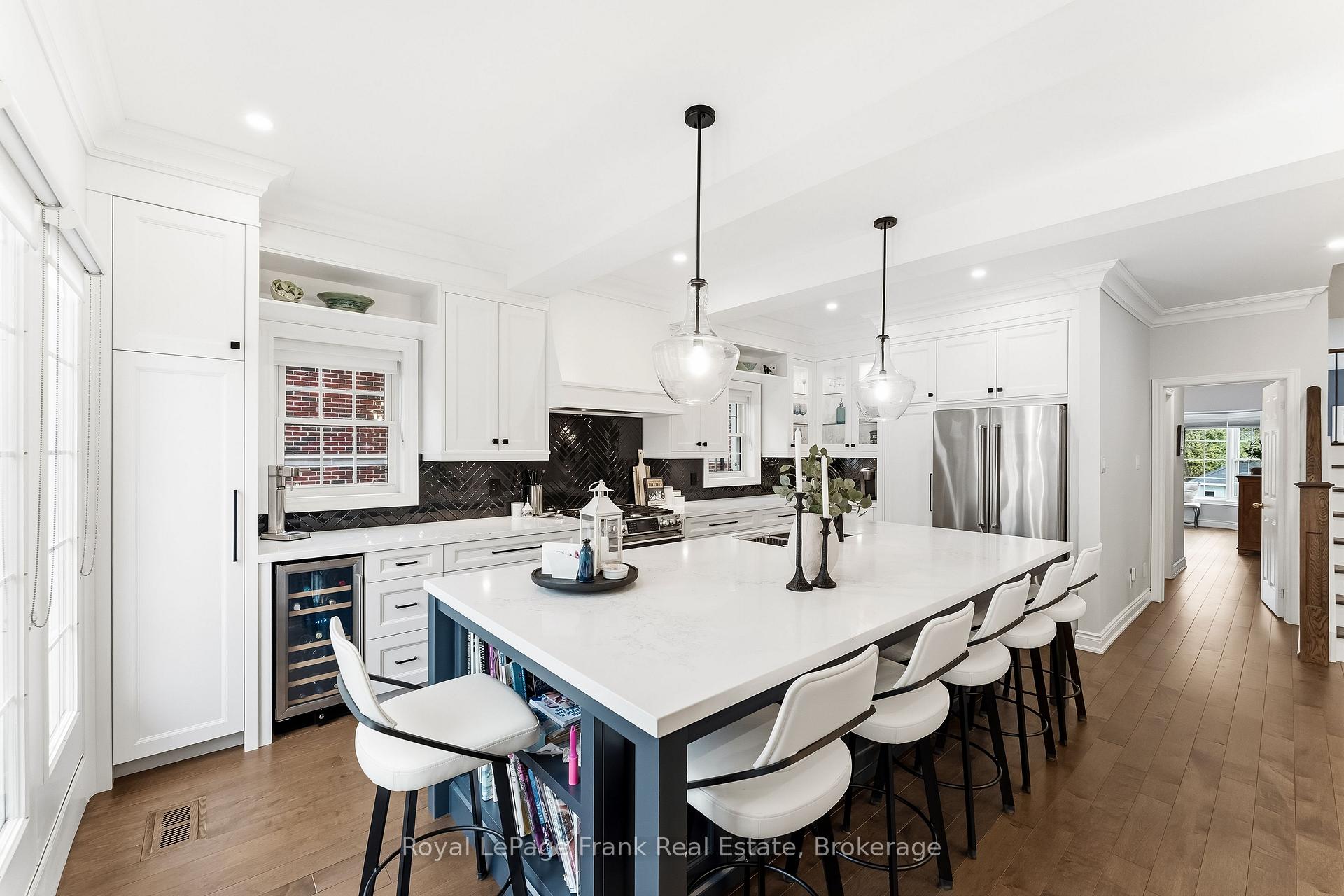 Photo 17 of 470 Poplar Avenue, Ajax, South East — HOMEH
