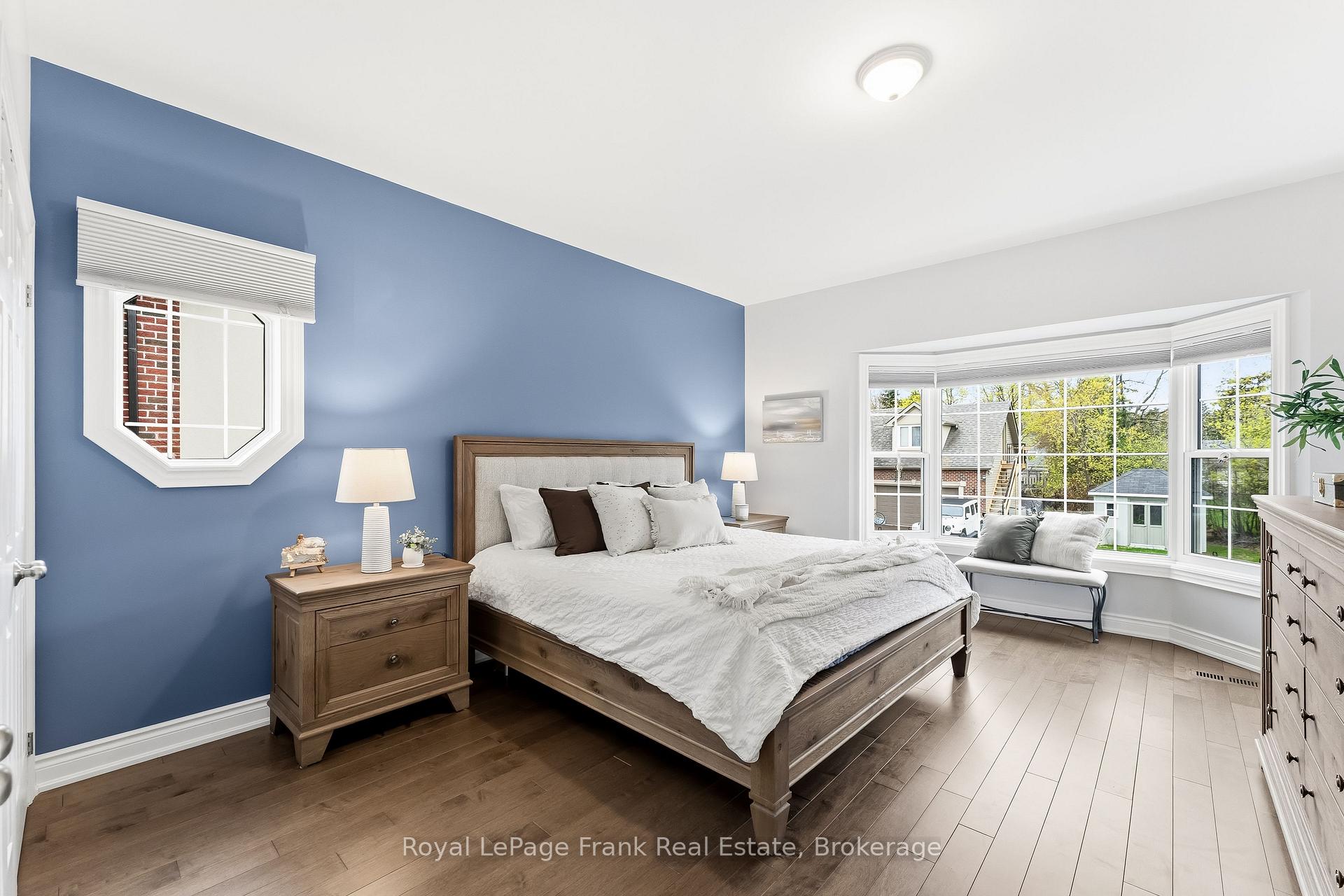 Photo 22 of 470 Poplar Avenue, Ajax, South East — HOMEH
