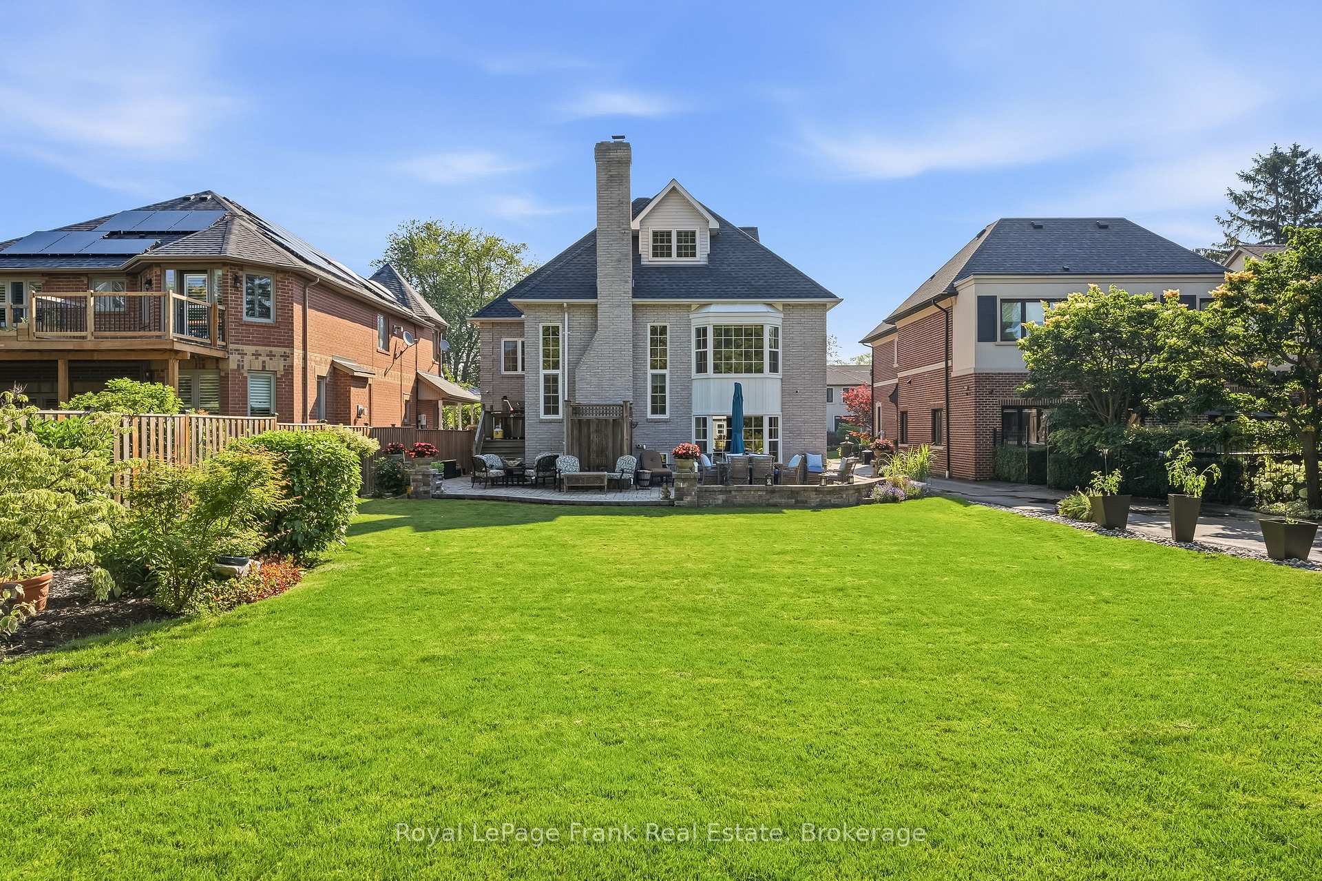 Photo 42 of 470 Poplar Avenue, Ajax, South East — HOMEH