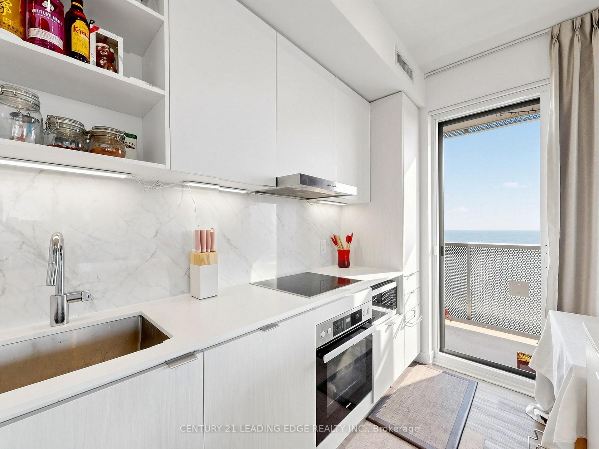 Photo 15 of Unit 6211, 55 Cooper Street, Toronto, Waterfront Communities — HOMEH