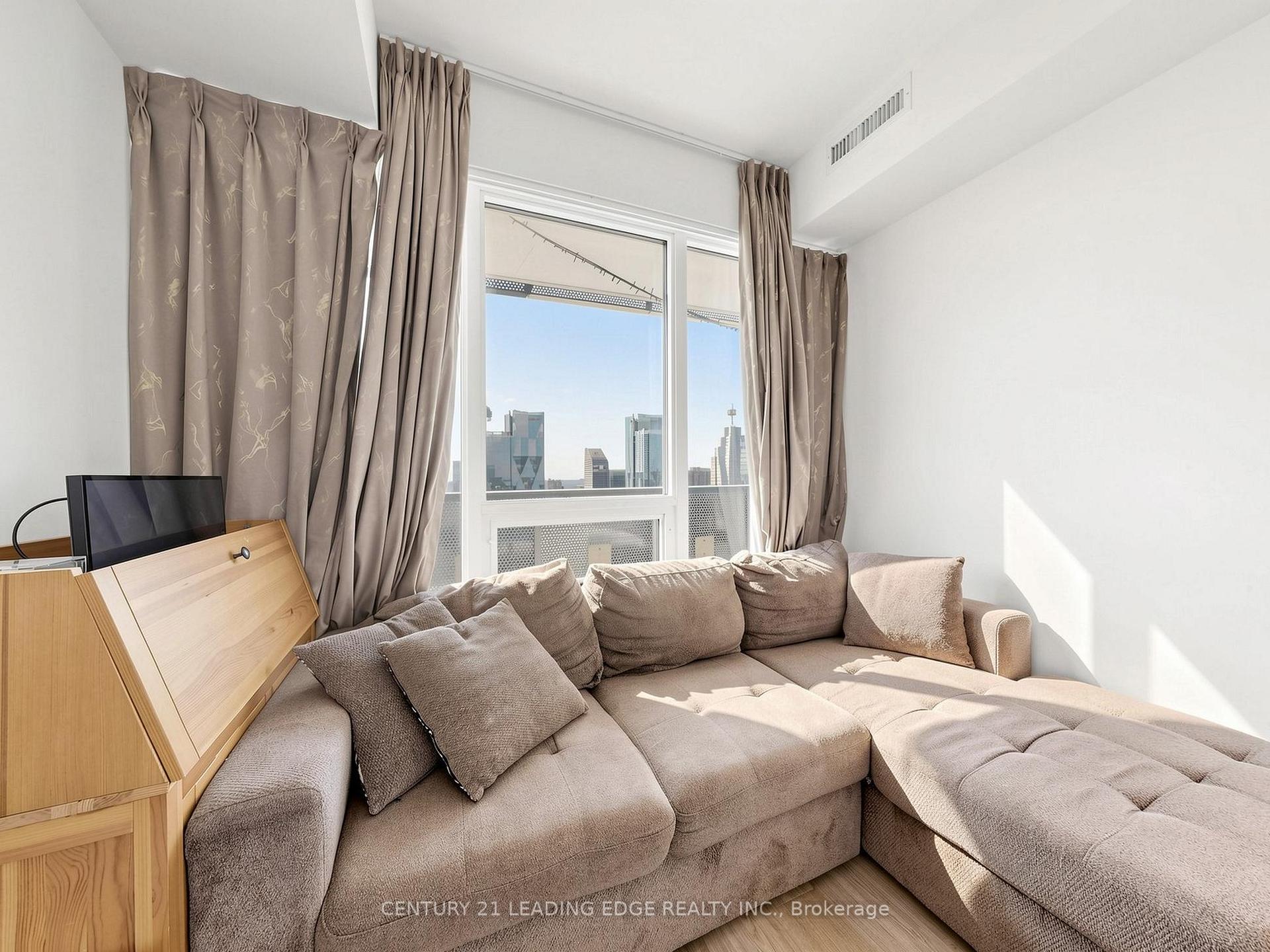 Photo 21 of Unit 6211, 55 Cooper Street, Toronto, Waterfront Communities — HOMEH