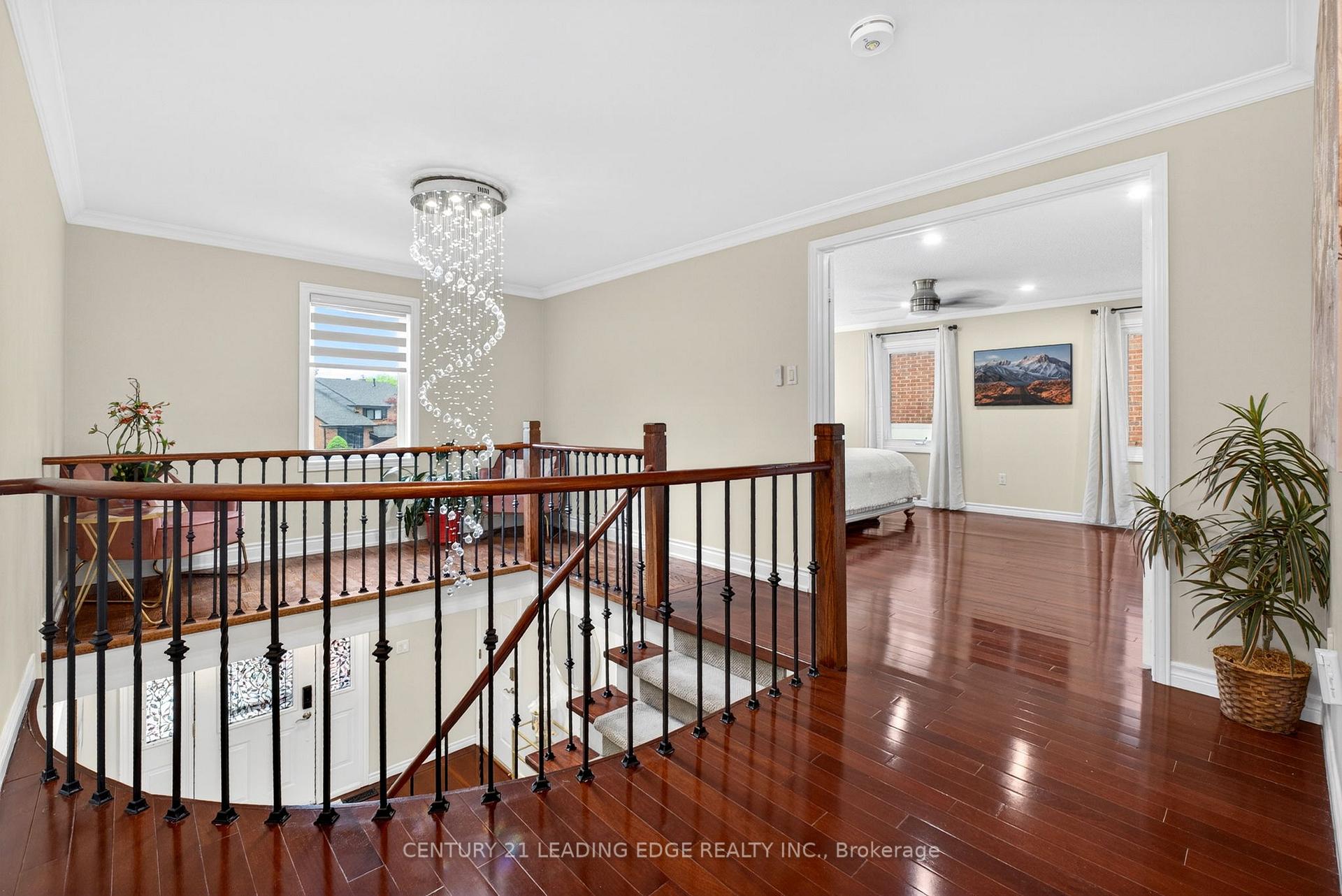 Photo 21 of 2300 Folkway Drive, Mississauga, Erin Mills — HOMEH