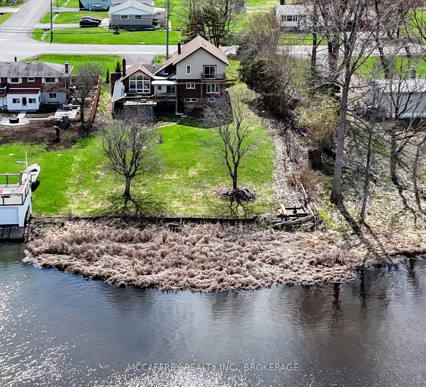 Photo of 79 River Road