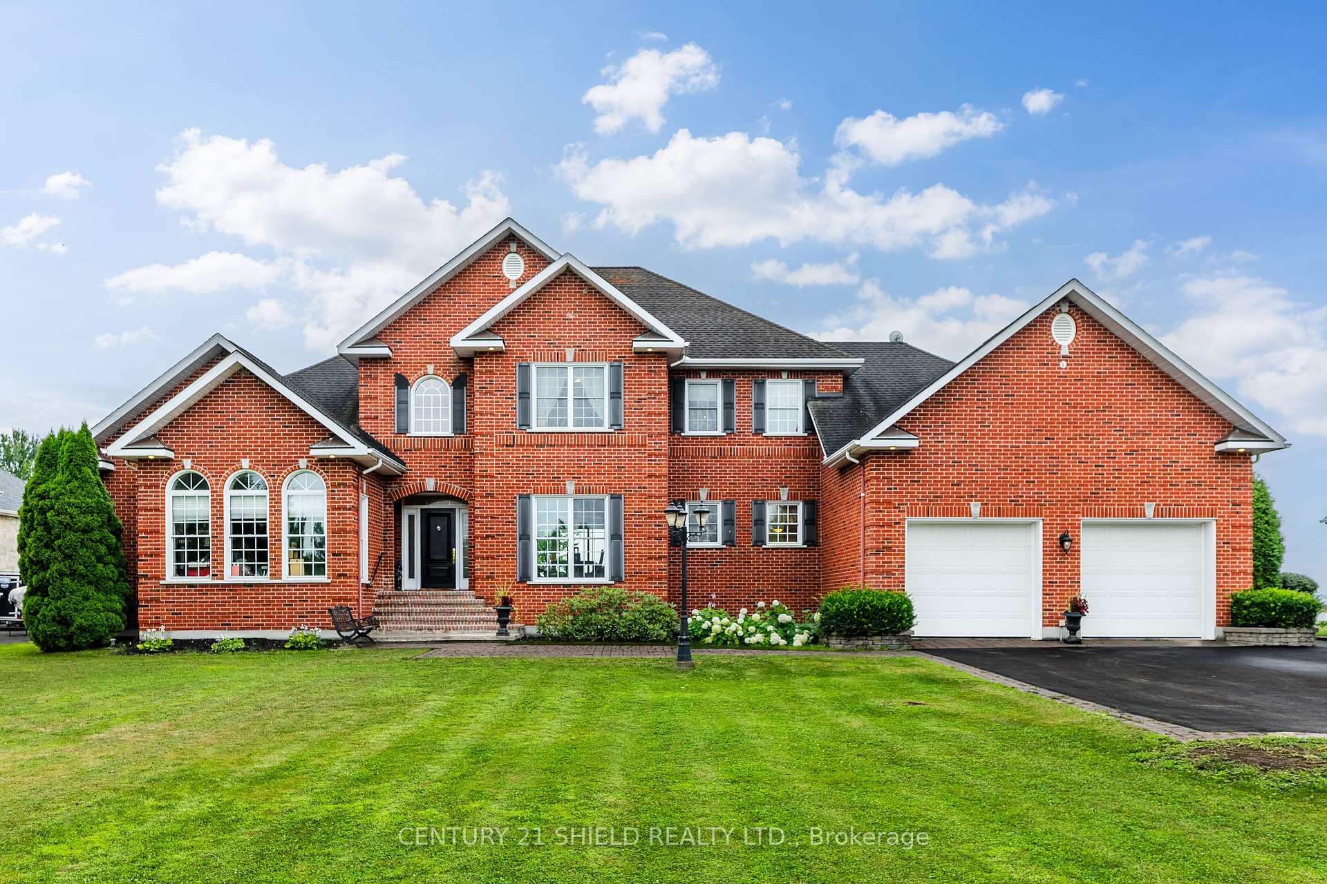 Photo 2 of 6274 Karen Drive, South Glengarry, South Glengarry (Lancaster) Twp — HOMEH