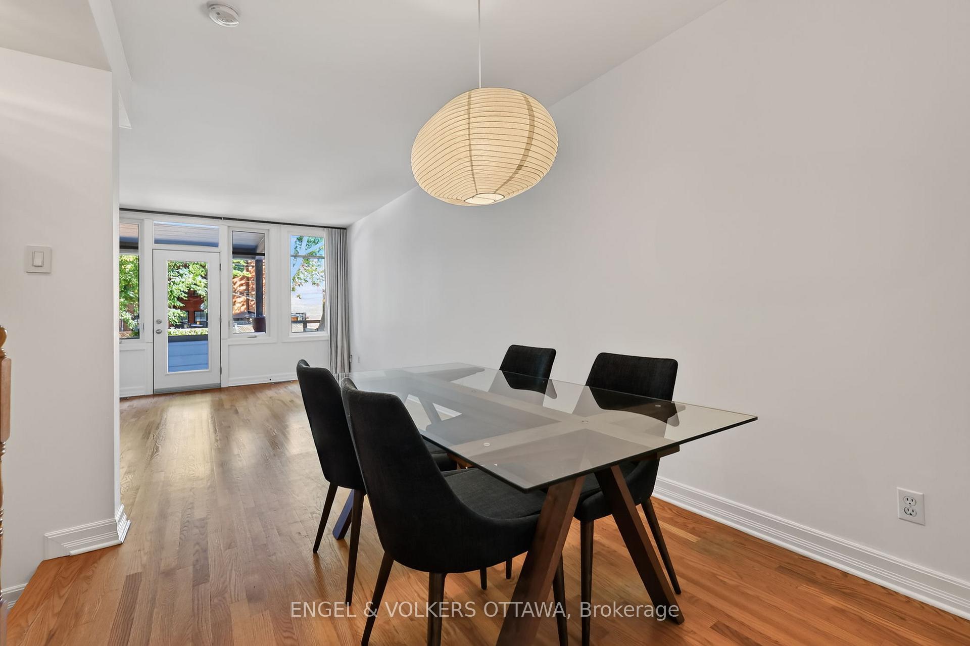 Photo 9 of 107 A Third Avenue, Ottawa, Glebe — HOMEH