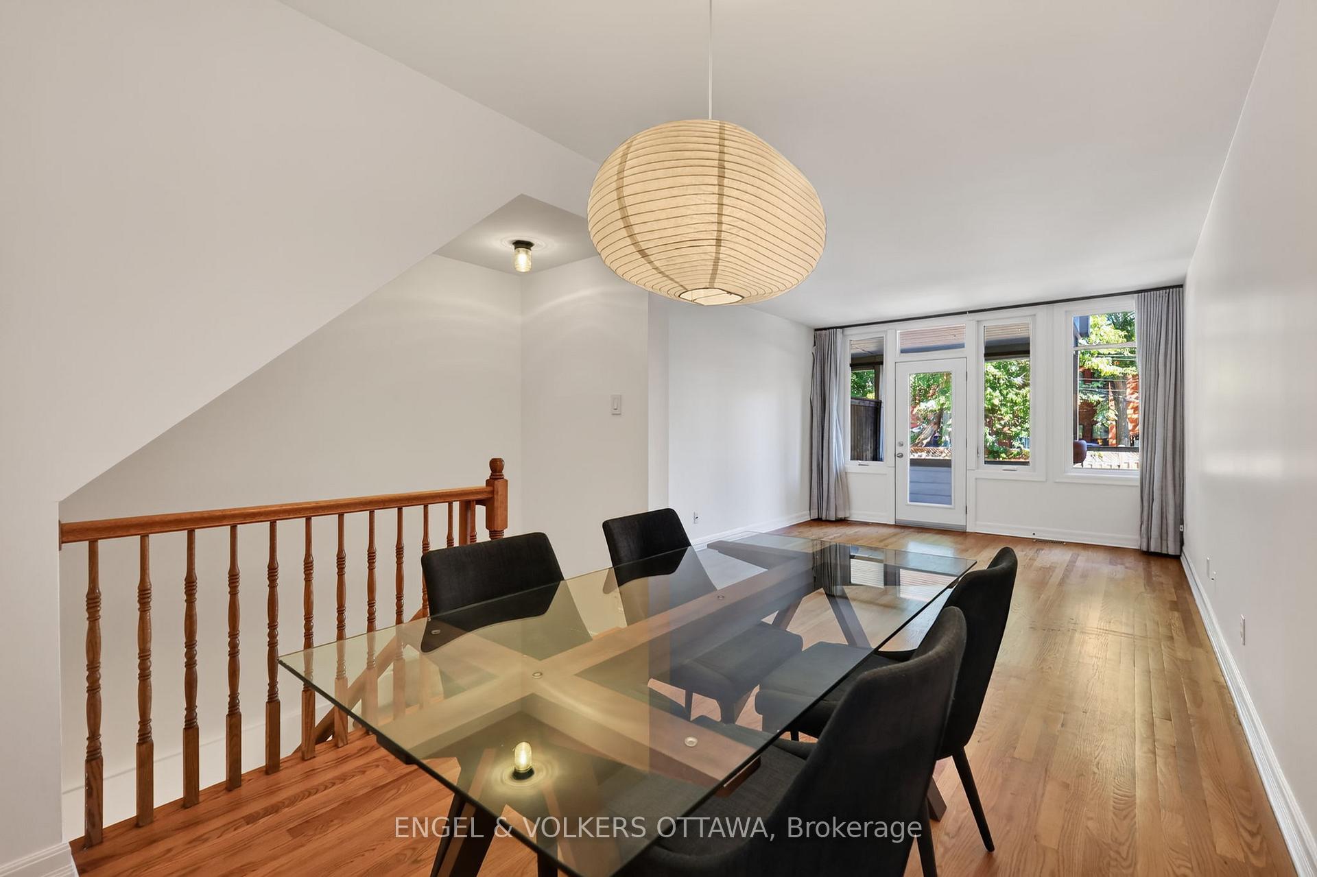 Photo 10 of 107 A Third Avenue, Ottawa, Glebe — HOMEH