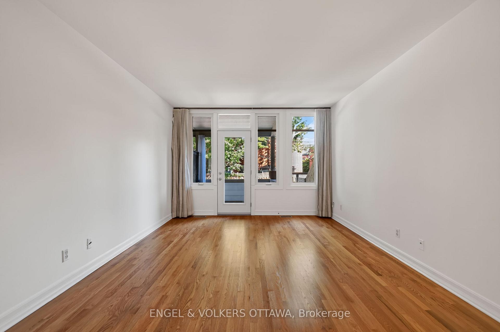 Photo 14 of 107 A Third Avenue, Ottawa, Glebe — HOMEH