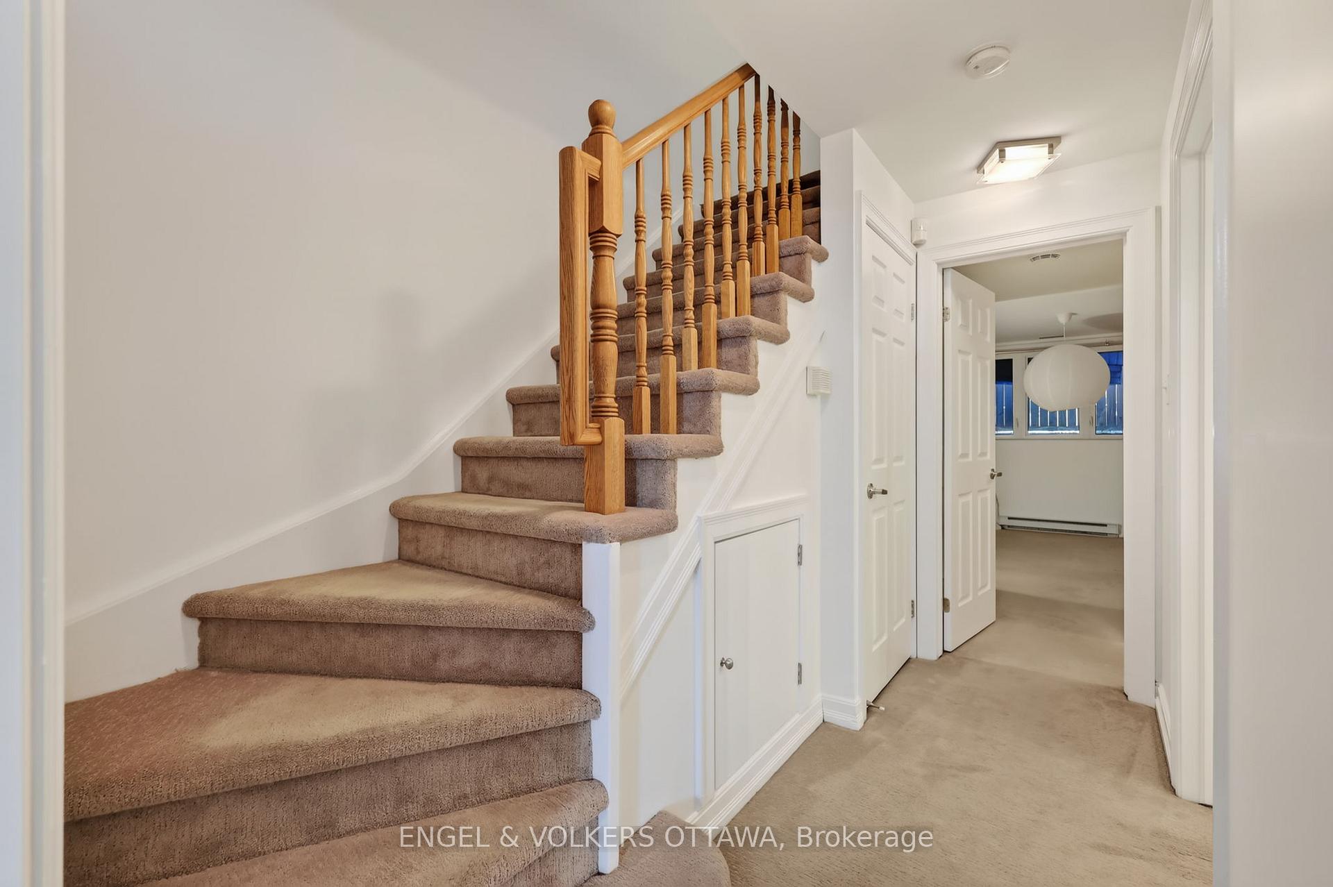 Photo 20 of 107 A Third Avenue, Ottawa, Glebe — HOMEH