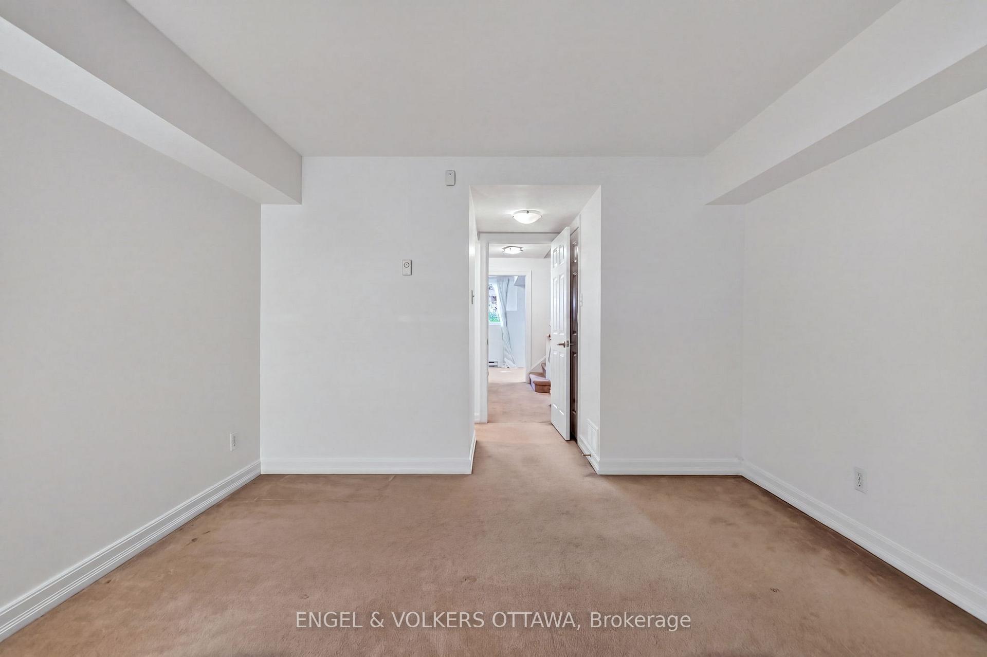 Photo 24 of 107 A Third Avenue, Ottawa, Glebe — HOMEH