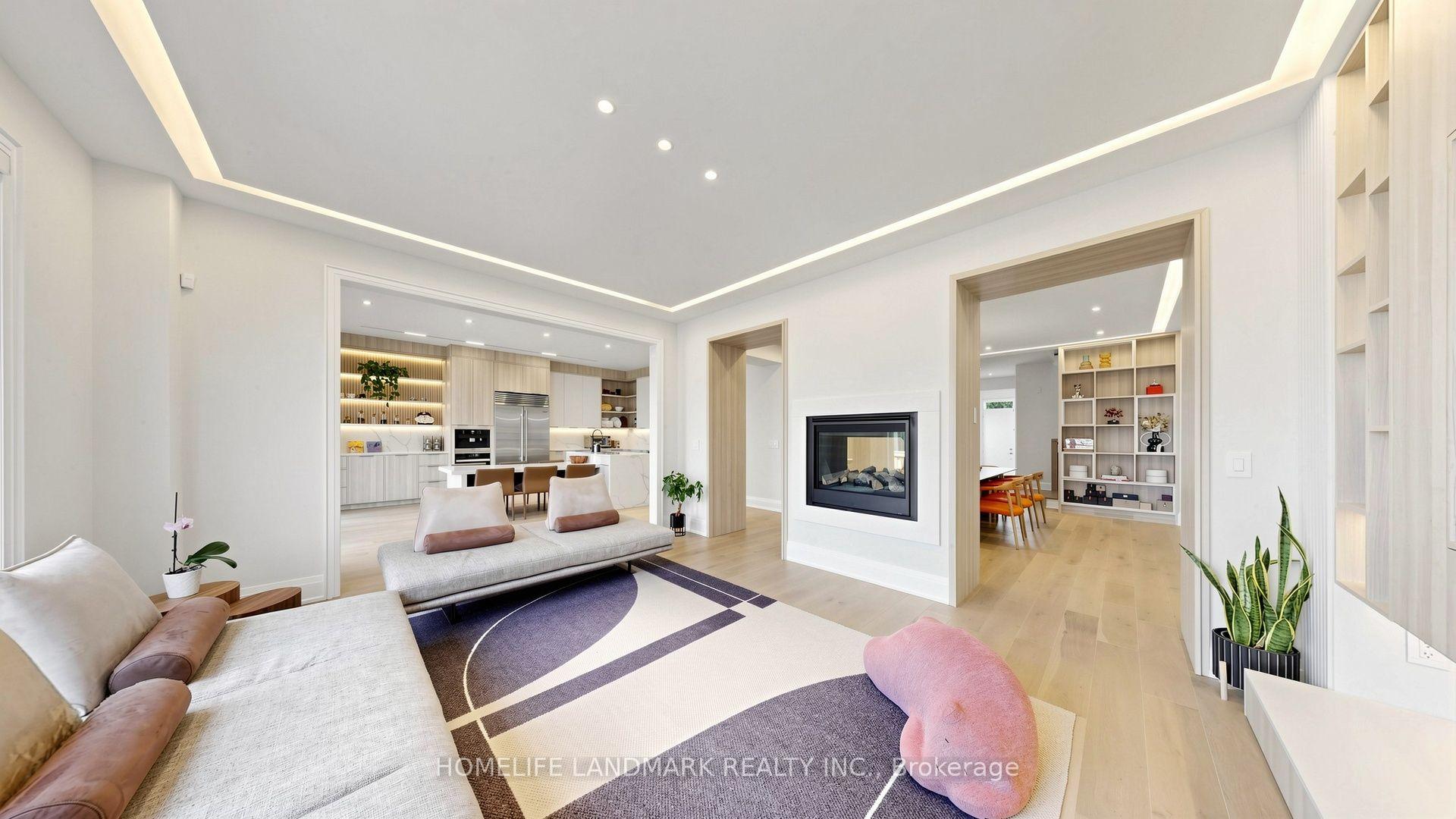 Photo 10 of 44 David Dunlap Boulevard, Richmond Hill, Observatory — HOMEH