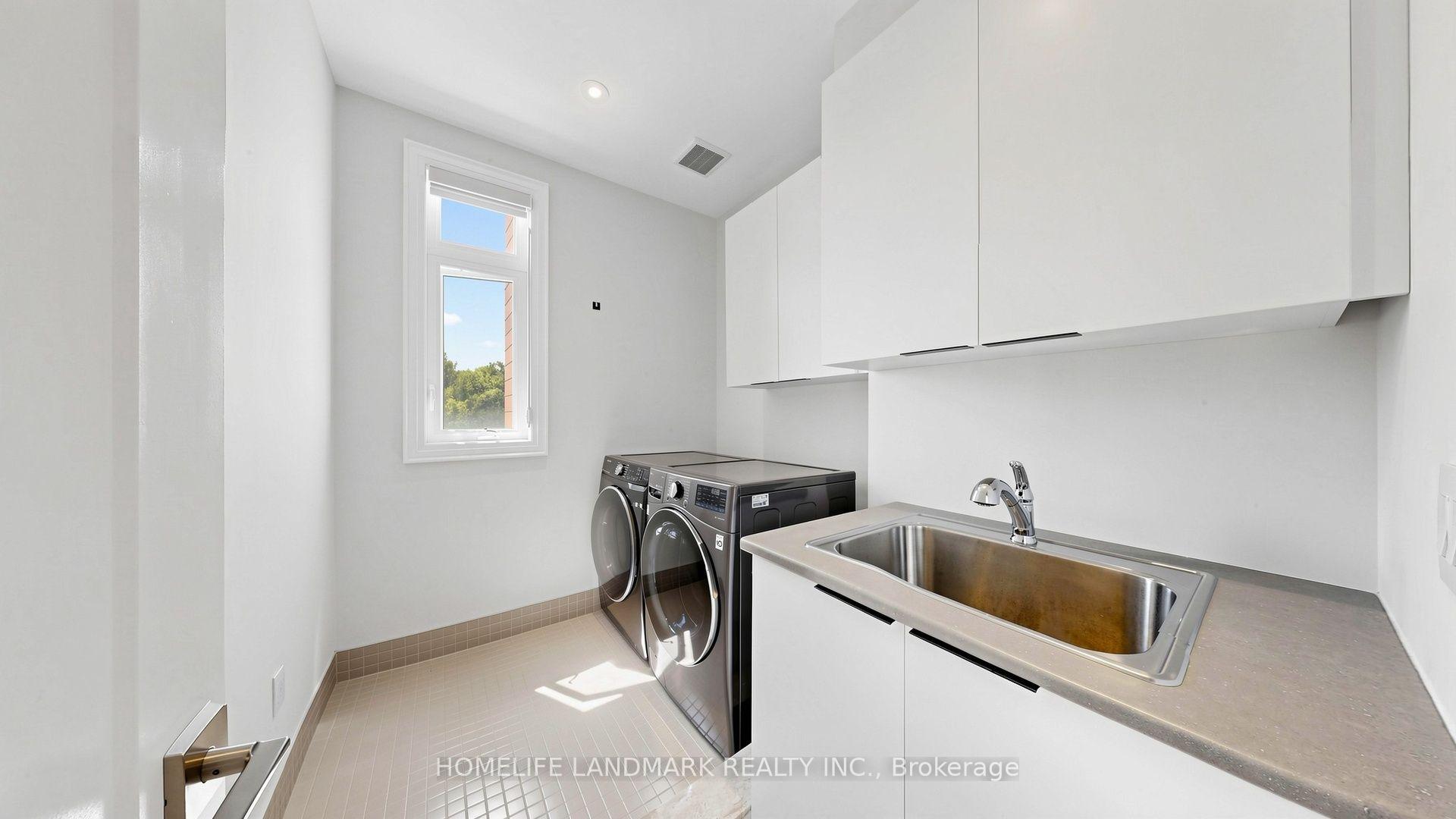 Photo 44 of 44 David Dunlap Boulevard, Richmond Hill, Observatory — HOMEH