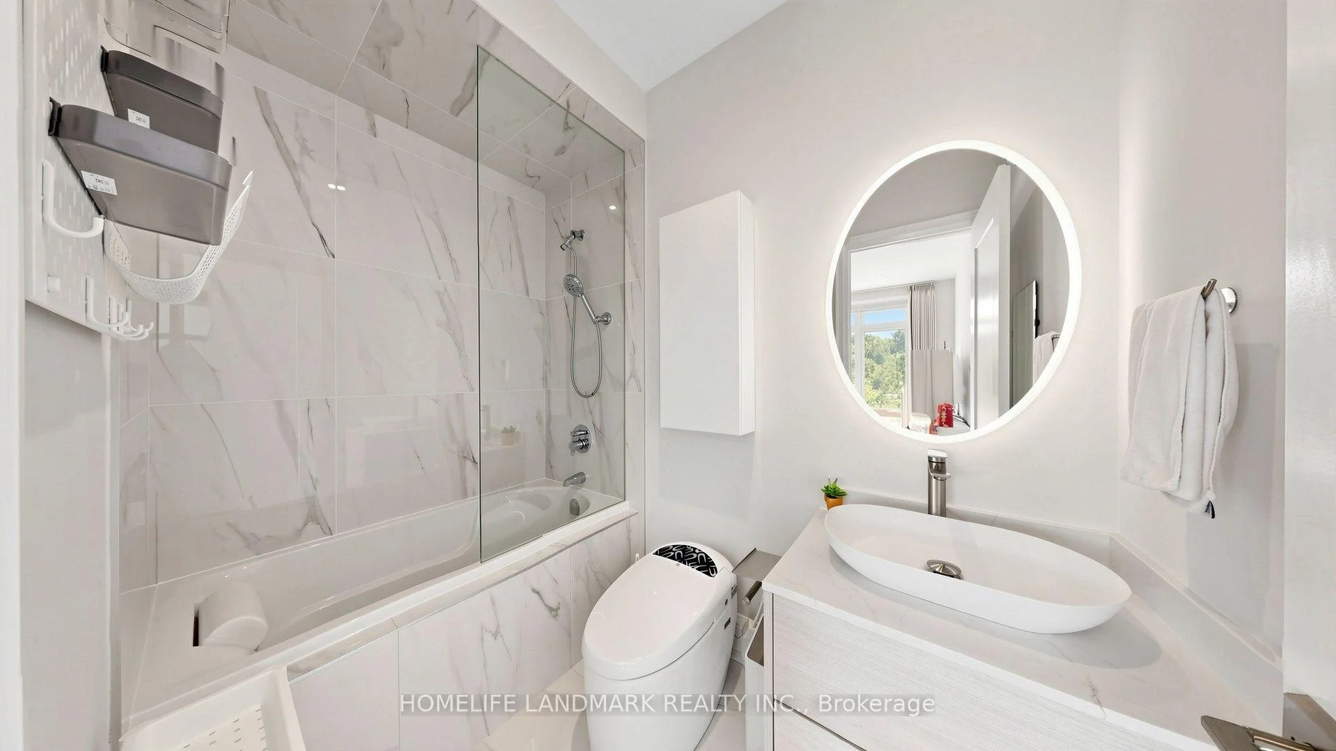 Photo 31 of 44 David Dunlap Boulevard, Richmond Hill, Observatory — HOMEH