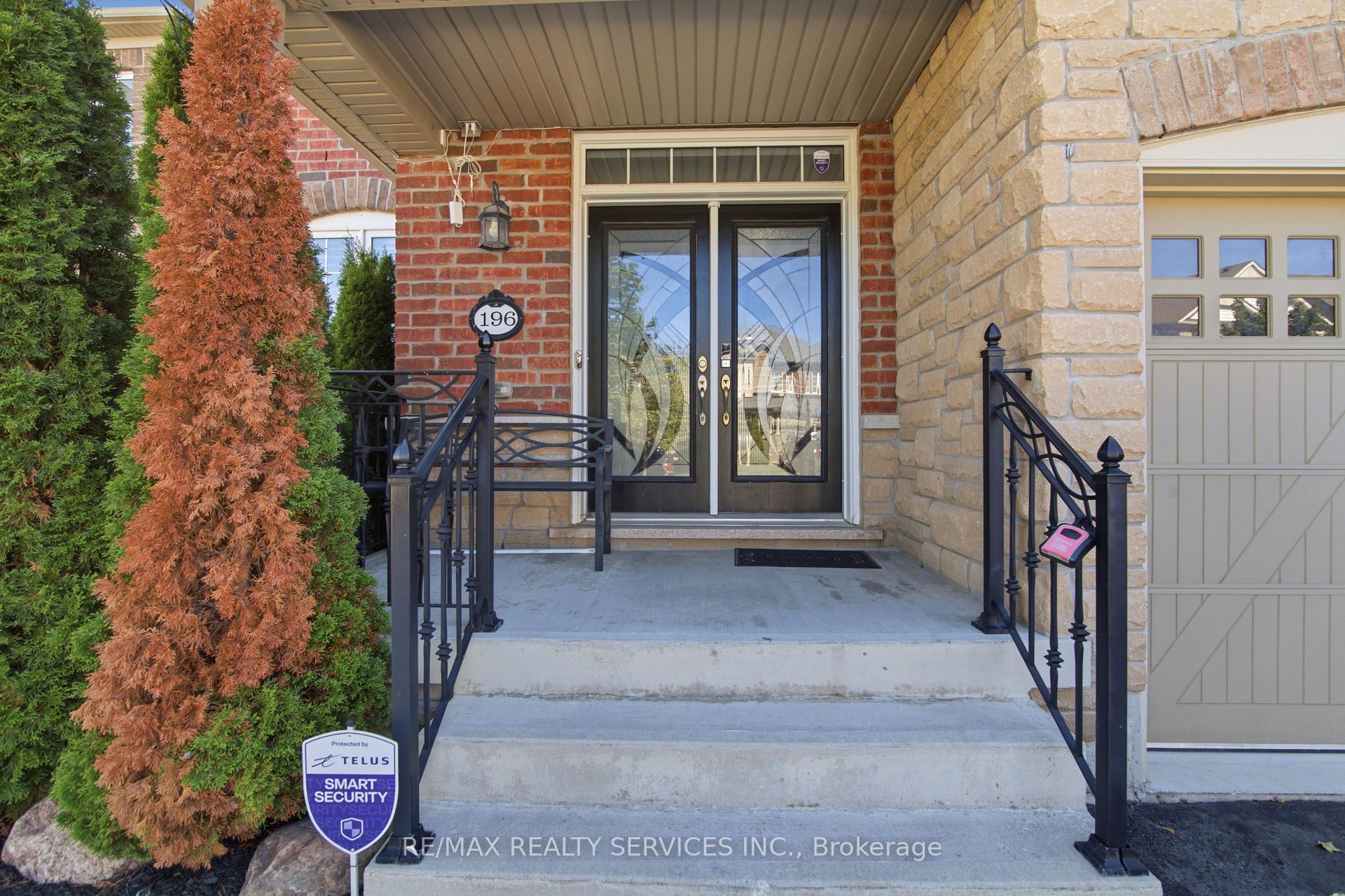 Photo 2 of 196 Bonnieglen Farm Boulevard, Caledon, Rural Caledon — HOMEH