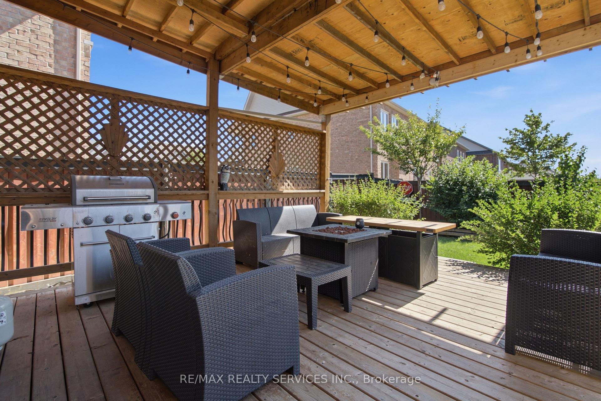 Photo 18 of 196 Bonnieglen Farm Boulevard, Caledon, Rural Caledon — HOMEH