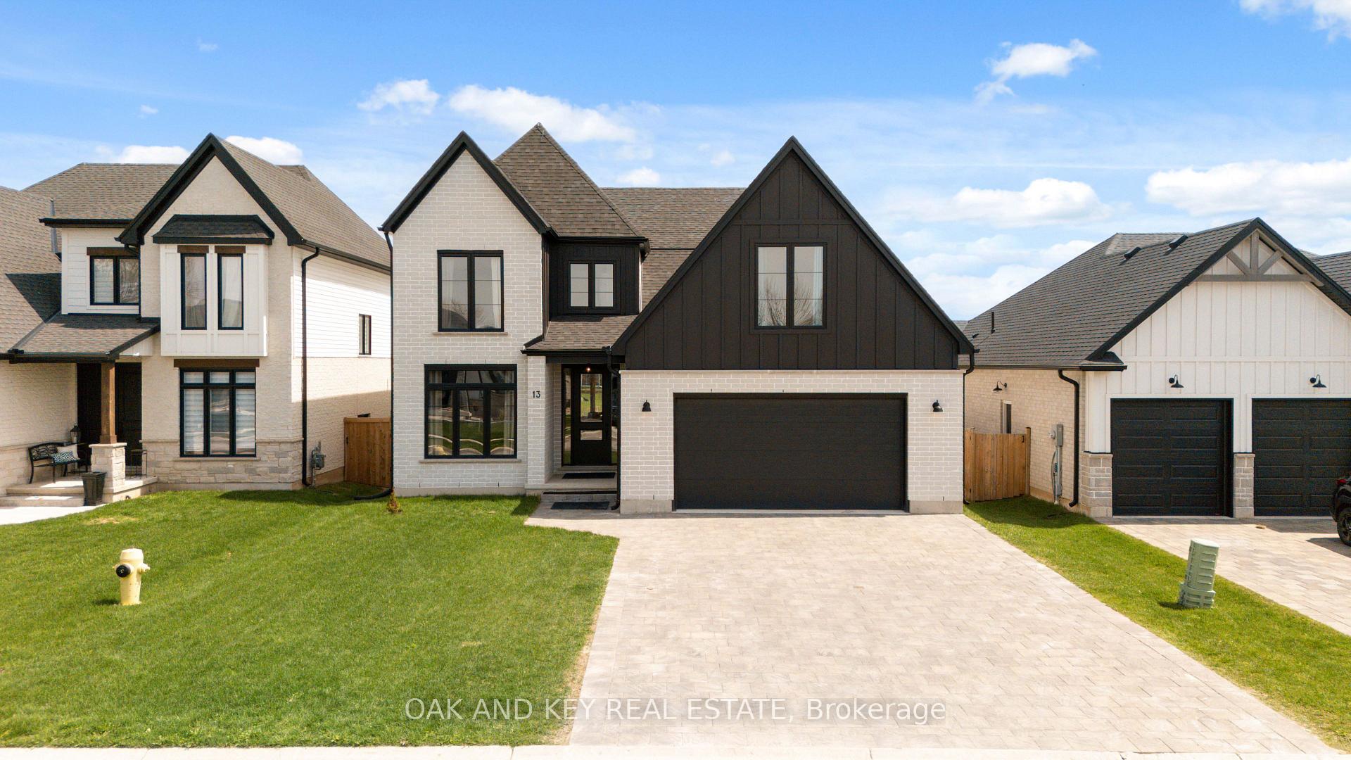 Photo 1 of 13 Briscoe Crescent, Strathroy-Caradoc, NE — HOMEH