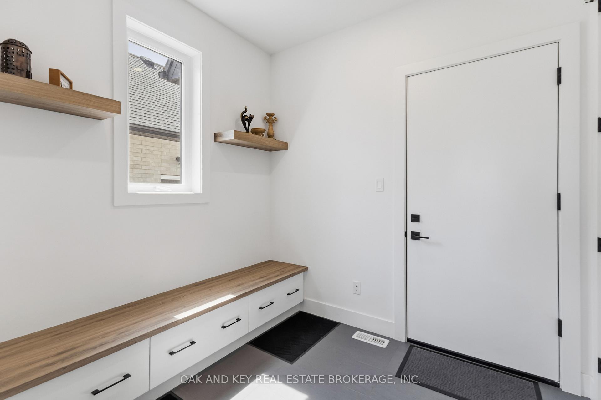 Photo 25 of 13 Briscoe Crescent, Strathroy-Caradoc, NE — HOMEH