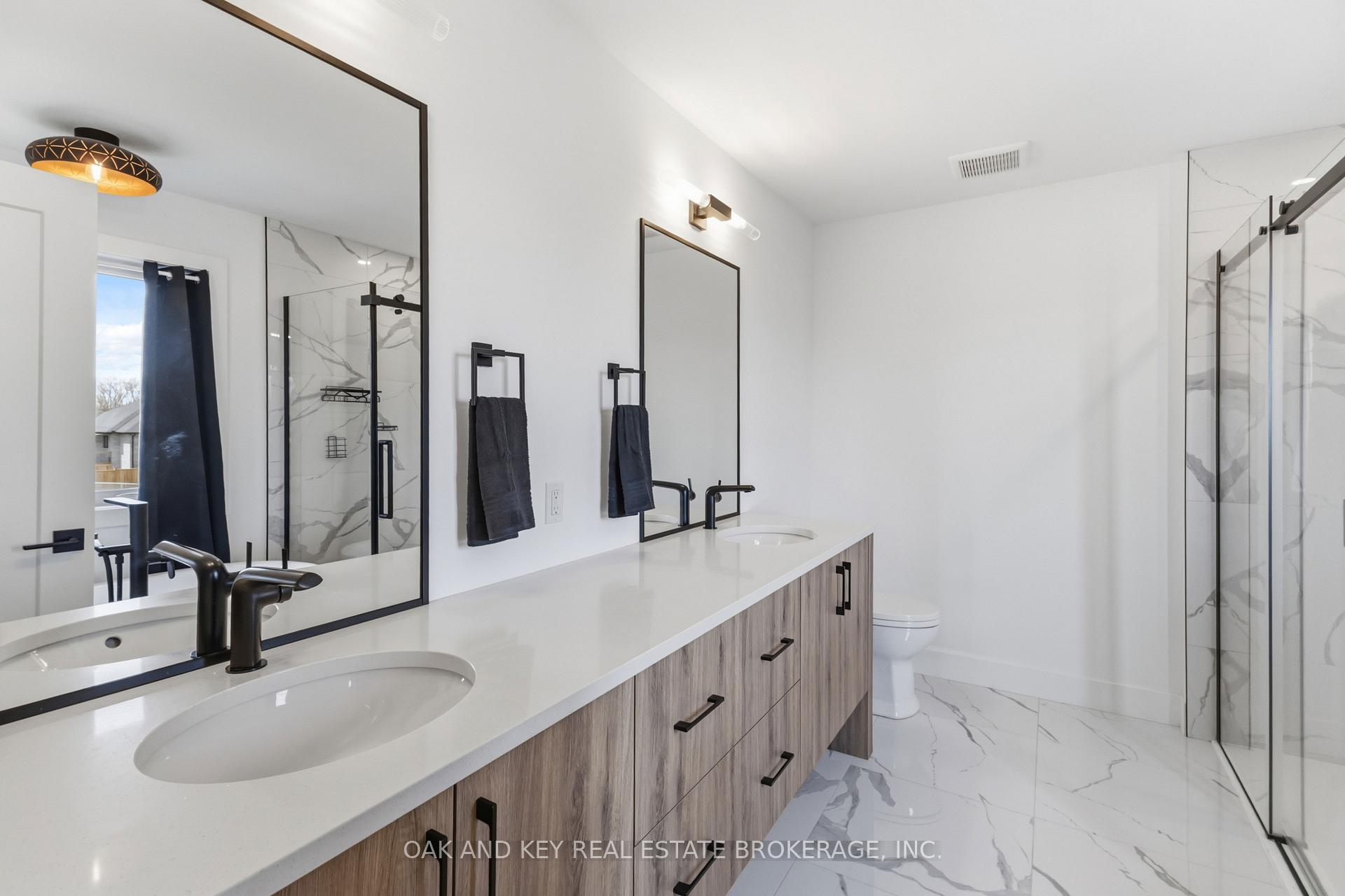 Photo 37 of 13 Briscoe Crescent, Strathroy-Caradoc, NE — HOMEH