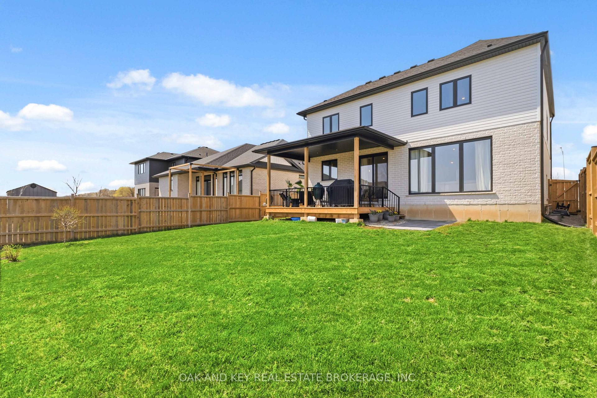 Photo 46 of 13 Briscoe Crescent, Strathroy-Caradoc, NE — HOMEH