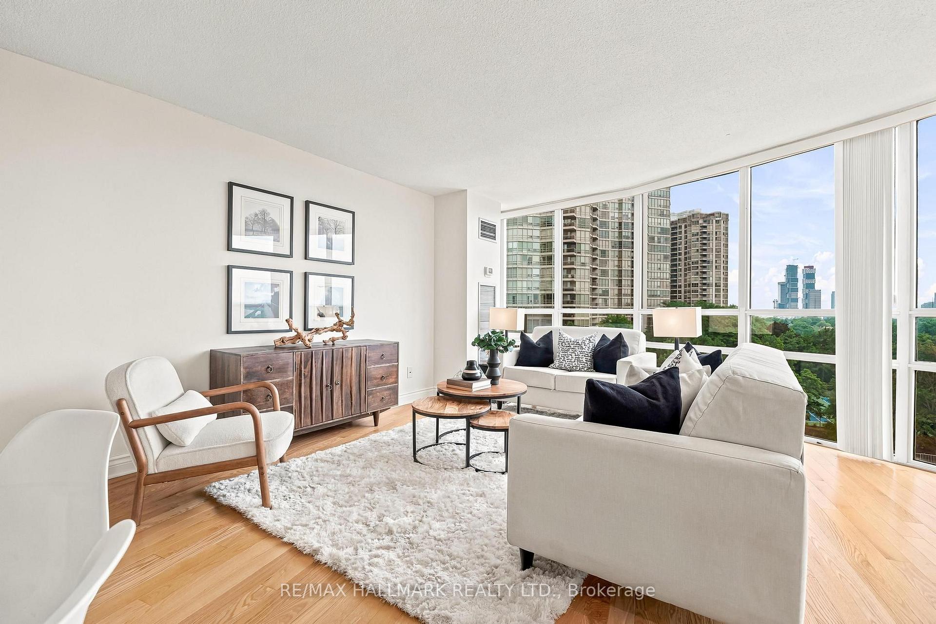Photo 3 of Unit 607, 50 Eglinton Avenue W, Mississauga, Hurontario — HOMEH