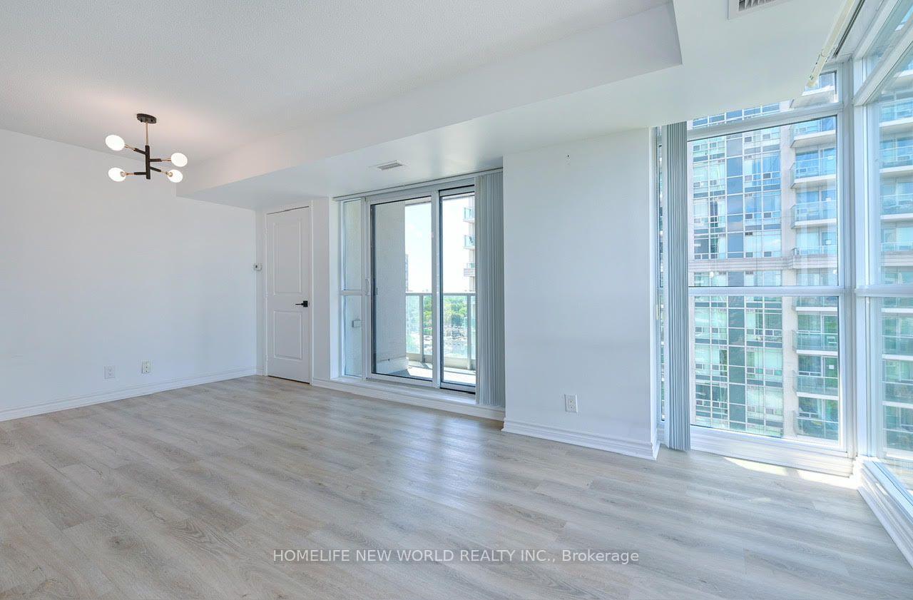 Photo 12 of Unit 1806, 17 Anndale Drive, North York, Willowdale East — HOMEH