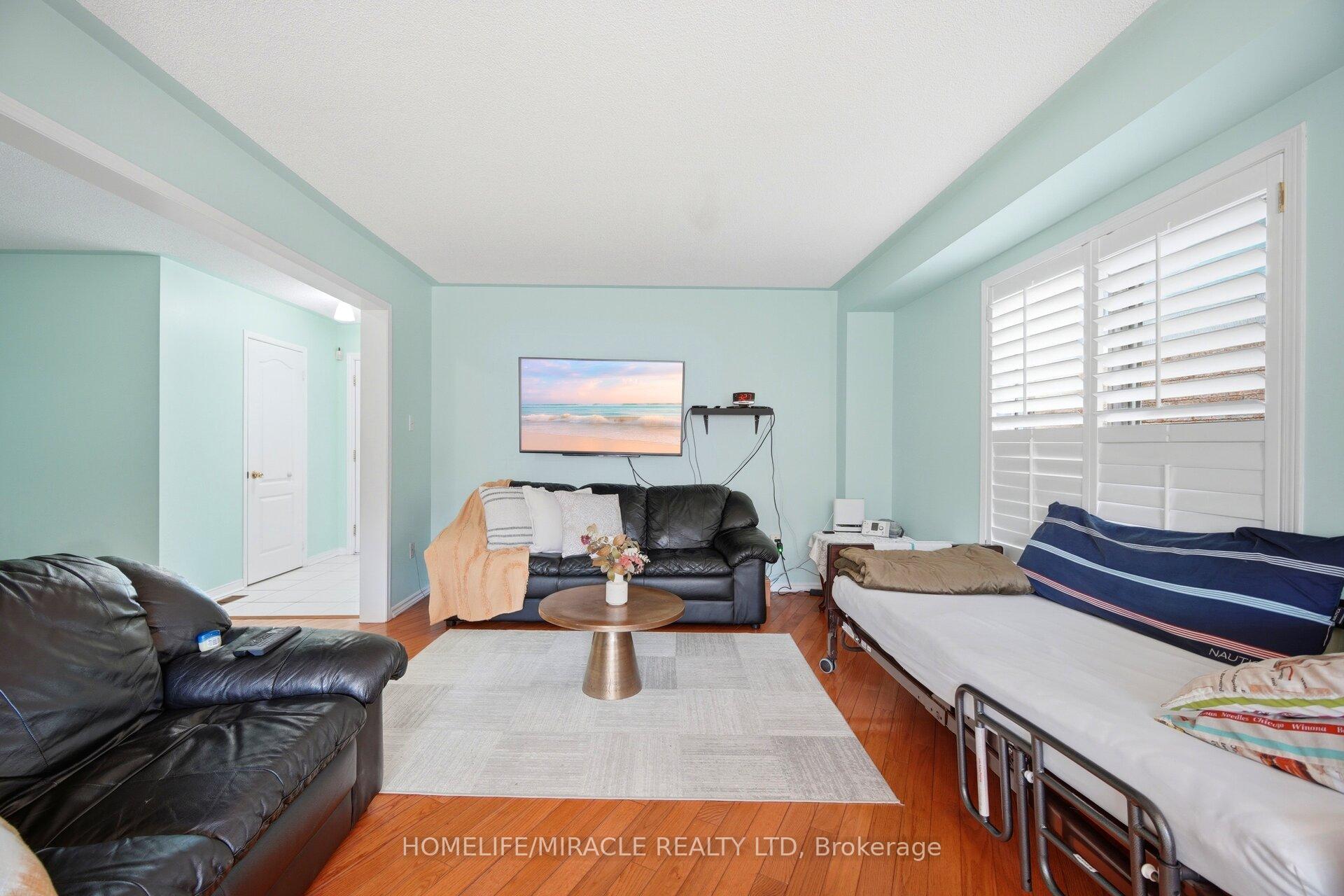 Photo 8 of 31 Larkspur Road, Brampton, Sandringham-Wellington — HOMEH