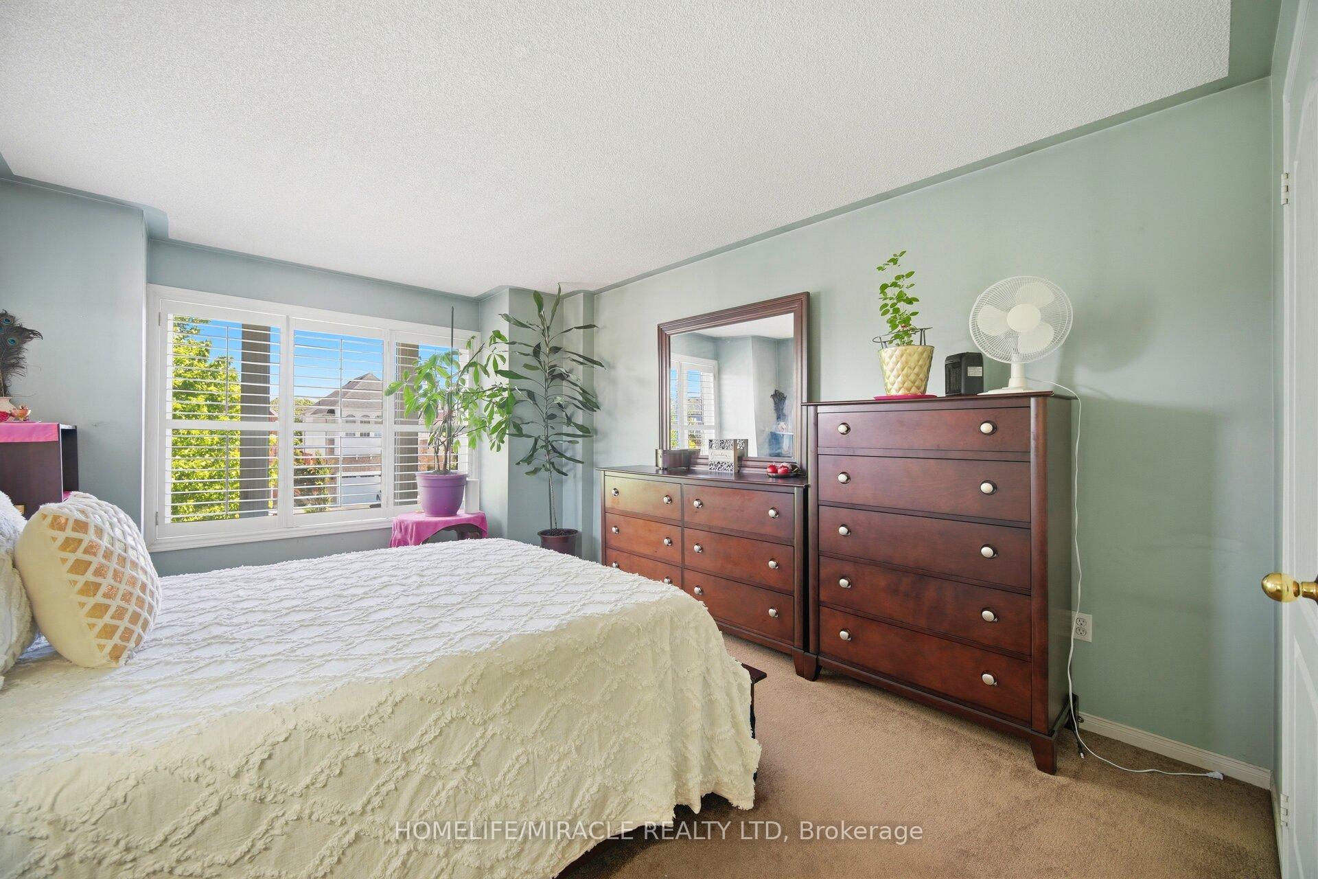 Photo 26 of 31 Larkspur Road, Brampton, Sandringham-Wellington — HOMEH