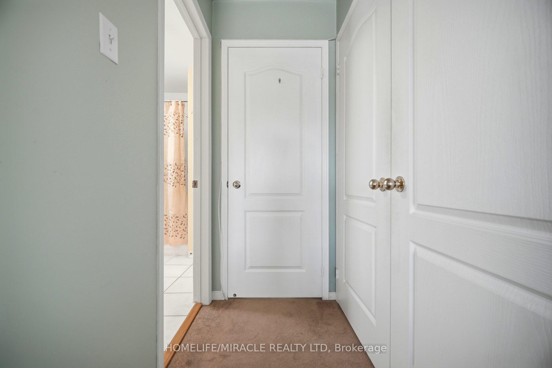 Photo 30 of 31 Larkspur Road, Brampton, Sandringham-Wellington — HOMEH