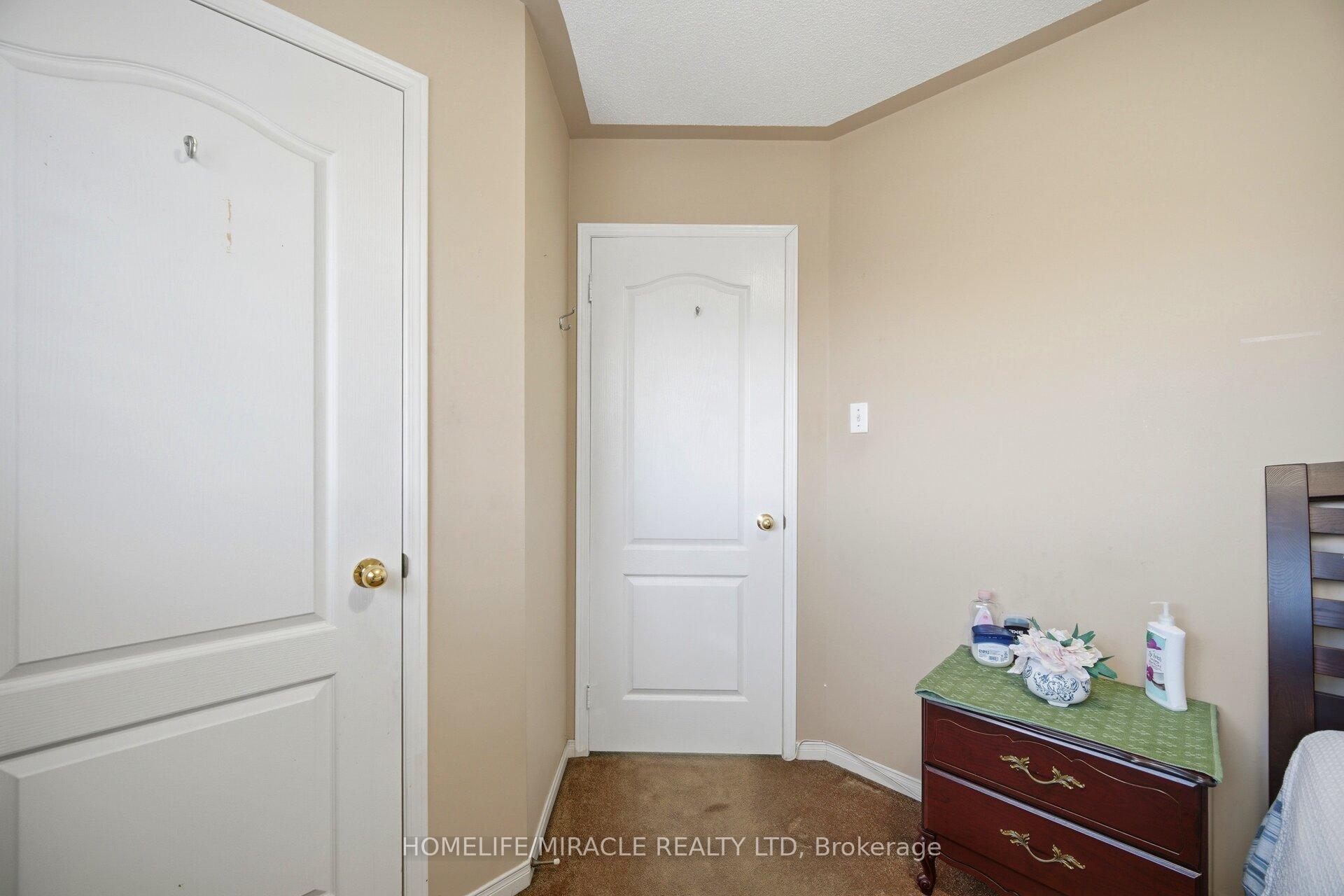 Photo 32 of 31 Larkspur Road, Brampton, Sandringham-Wellington — HOMEH