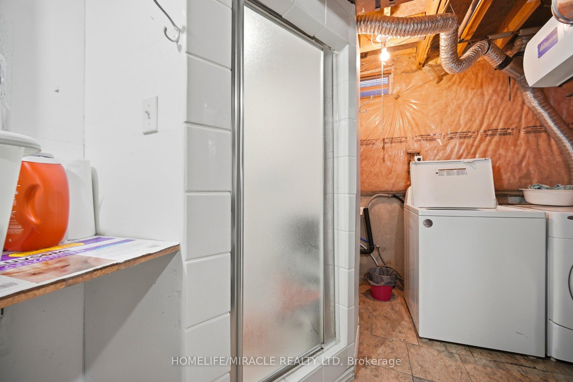 Photo 43 of 31 Larkspur Road, Brampton, Sandringham-Wellington — HOMEH