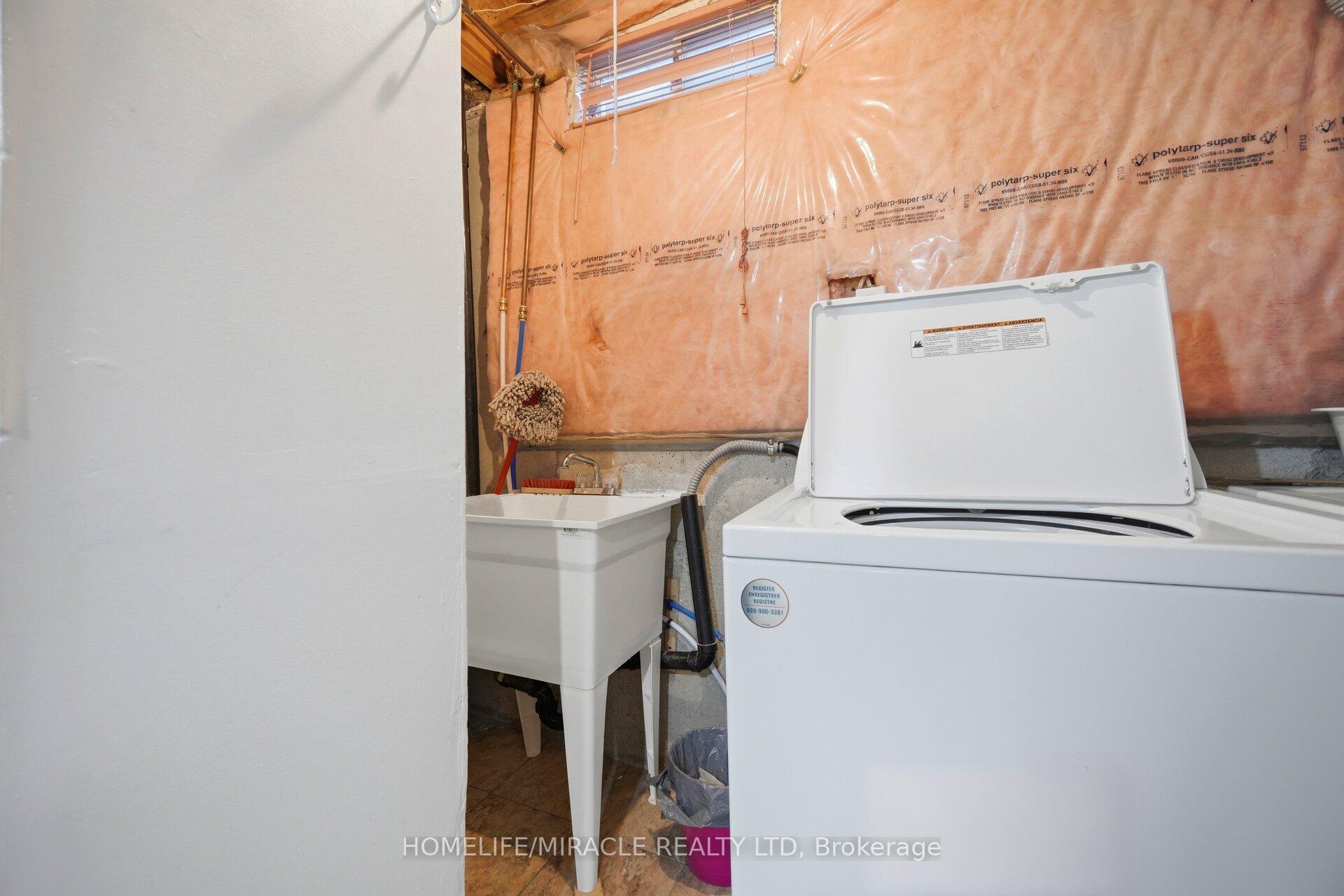 Photo 45 of 31 Larkspur Road, Brampton, Sandringham-Wellington — HOMEH