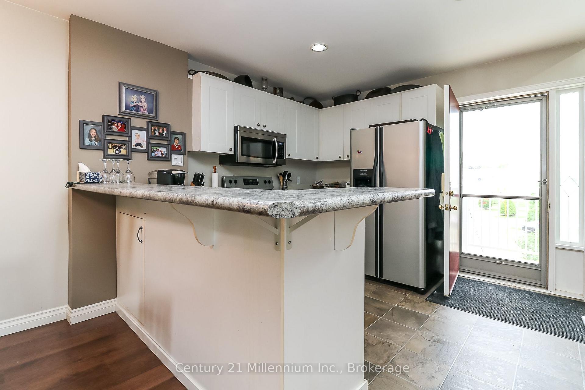 Photo 4 of Unit 124, 55 Trott Boulevard, Collingwood — HOMEH