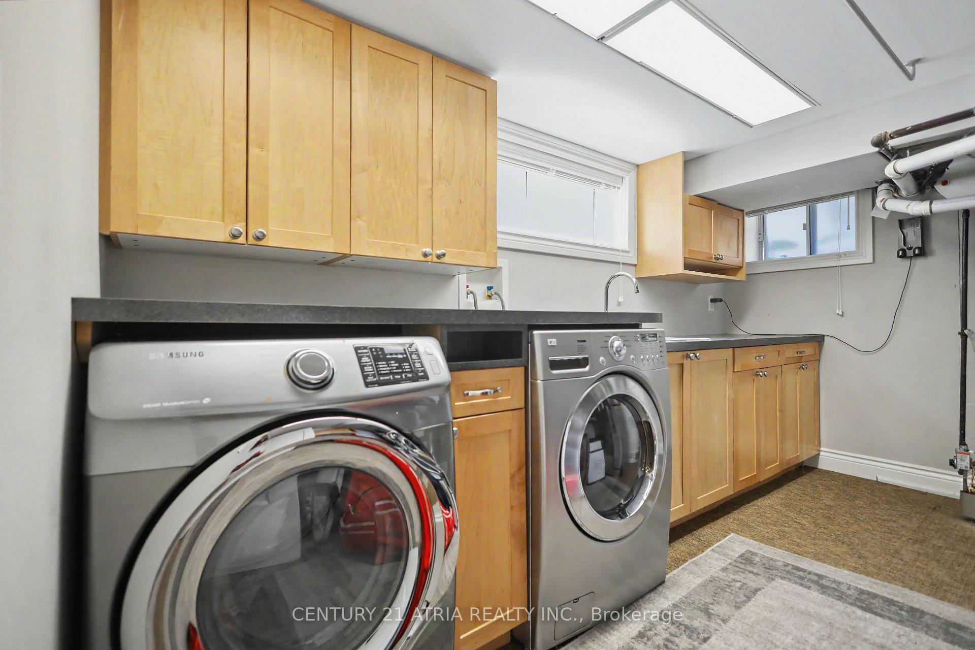 Photo 32 of 62 Lynngrove Avenue, Etobicoke, Kingsway South — HOMEH