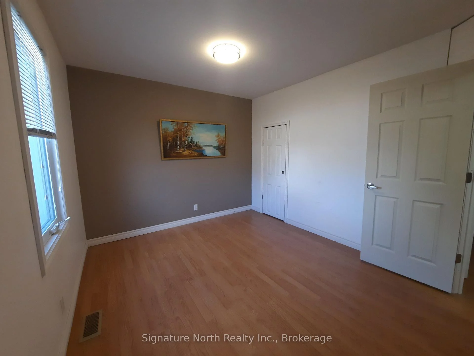 Photo 25 of 311 Fourth Avenue SW, Greenstone, Geraldton — HOMEH