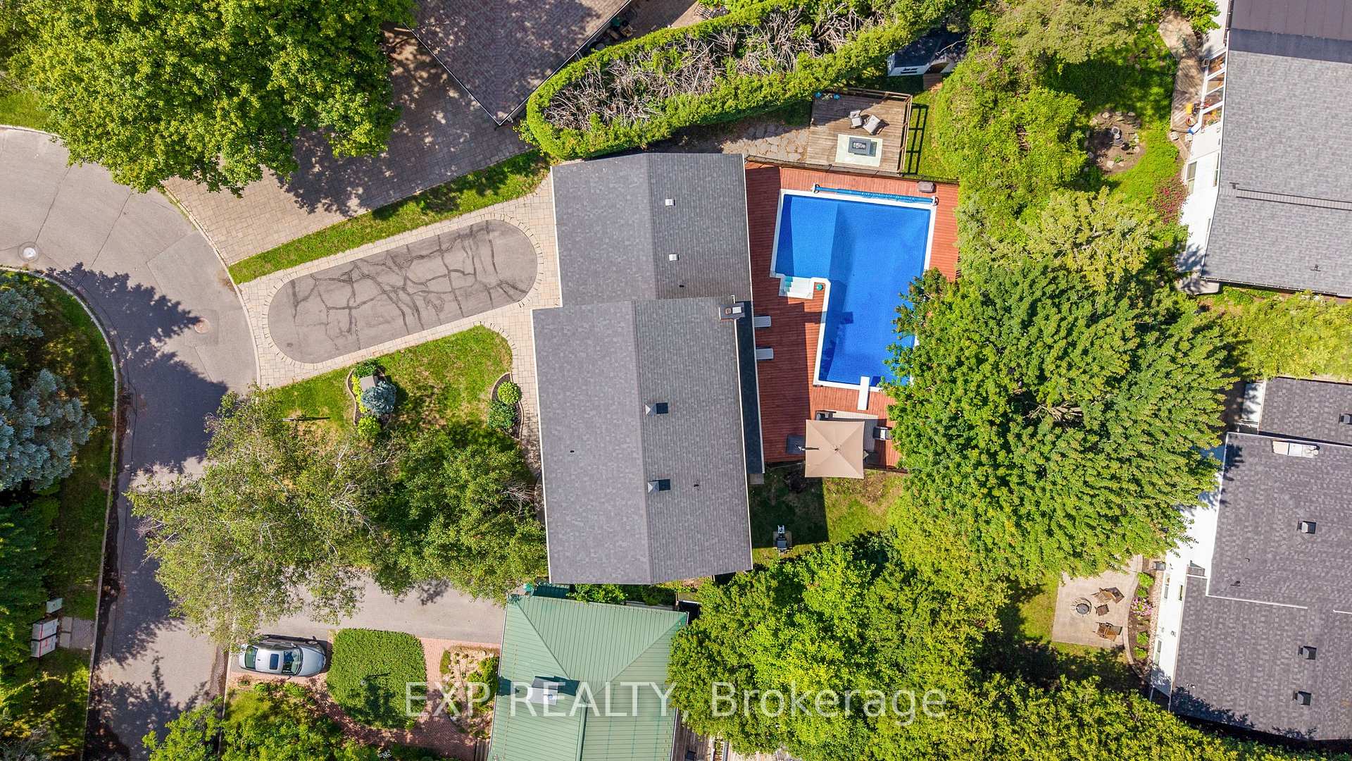 Photo 48 of 11 Roberta Crescent, Ottawa, Barrhaven - Pheasant Run — HOMEH