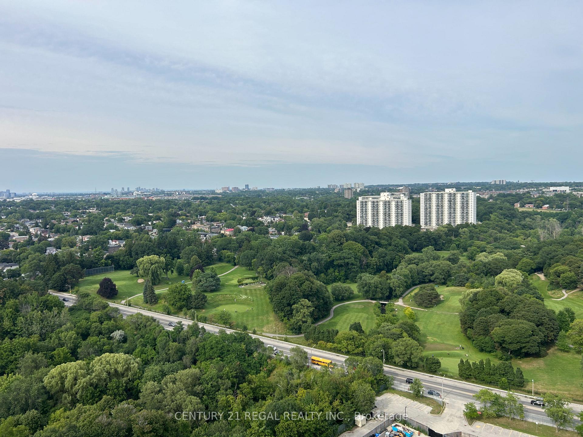Photo 9 of Unit 2908, 5 Massey Square, Toronto, Crescent Town — HOMEH